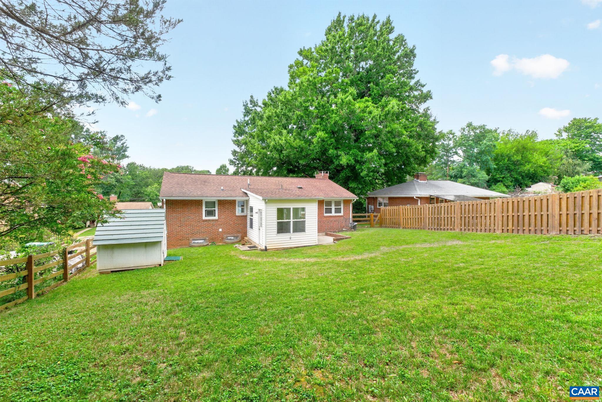 335 CAMELLIA DR, CHARLOTTESVILLE, Virginia 22903, 2 Bedrooms Bedrooms, ,1 BathroomBathrooms,Residential,335 CAMELLIA DR,680534 MLS # 680534 335 CAMELLIA DR, CHARLOTTESVILLE, Virginia 22903, 2 Bedrooms Bedrooms, ,1 BathroomBathrooms,Residential,335 CAMELLIA DR,680534 MLS # 680534