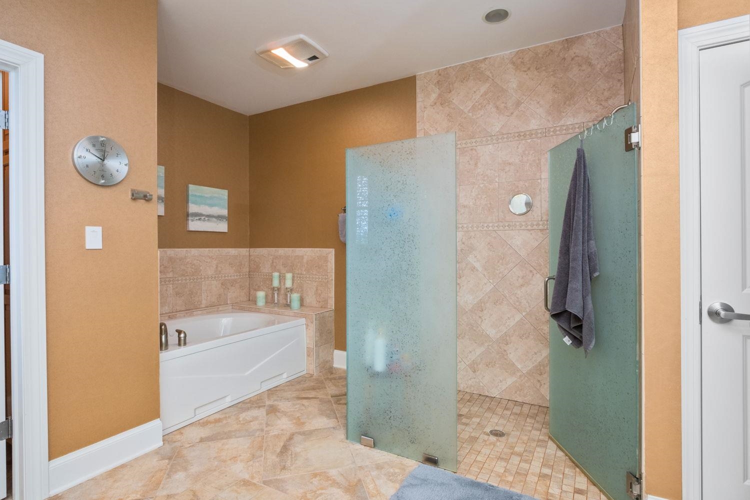 750 FREDERICK RD, ROCKINGHAM, Virginia 22801, 4 Bedrooms Bedrooms, ,3 BathroomsBathrooms,Residential,750 FREDERICK RD,680539 MLS # 680539 750 FREDERICK RD, ROCKINGHAM, Virginia 22801, 4 Bedrooms Bedrooms, ,3 BathroomsBathrooms,Residential,750 FREDERICK RD,680539 MLS # 680539