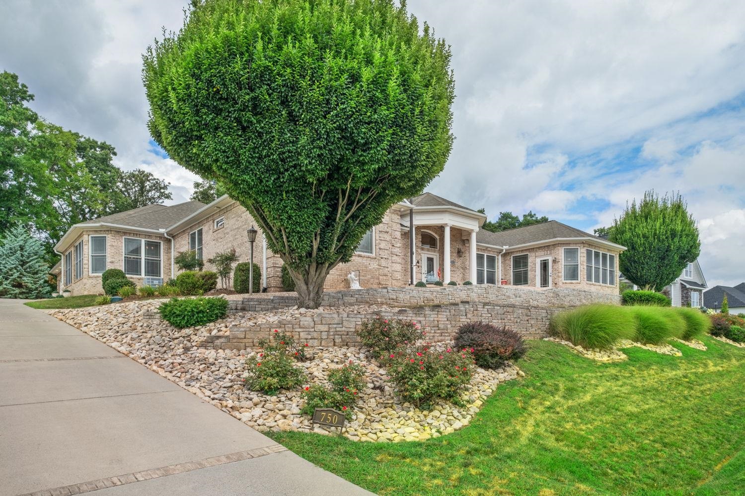 750 FREDERICK RD, ROCKINGHAM, Virginia 22801, 4 Bedrooms Bedrooms, ,3 BathroomsBathrooms,Residential,750 FREDERICK RD,680539 MLS # 680539 750 FREDERICK RD, ROCKINGHAM, Virginia 22801, 4 Bedrooms Bedrooms, ,3 BathroomsBathrooms,Residential,750 FREDERICK RD,680539 MLS # 680539