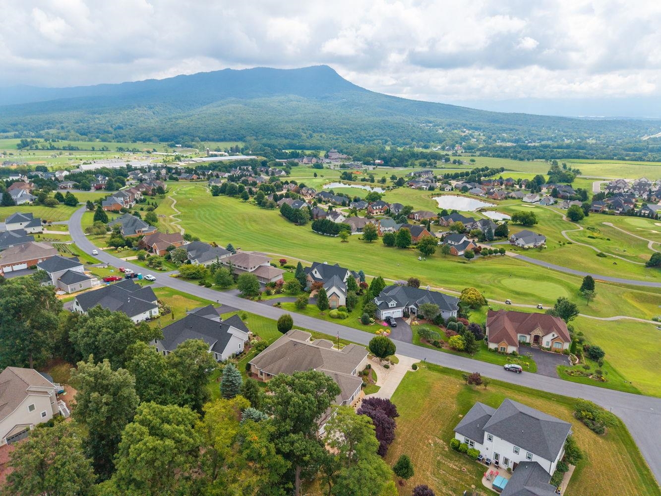 750 FREDERICK RD, ROCKINGHAM, Virginia 22801, 4 Bedrooms Bedrooms, ,3 BathroomsBathrooms,Residential,750 FREDERICK RD,680539 MLS # 680539 750 FREDERICK RD, ROCKINGHAM, Virginia 22801, 4 Bedrooms Bedrooms, ,3 BathroomsBathrooms,Residential,750 FREDERICK RD,680539 MLS # 680539