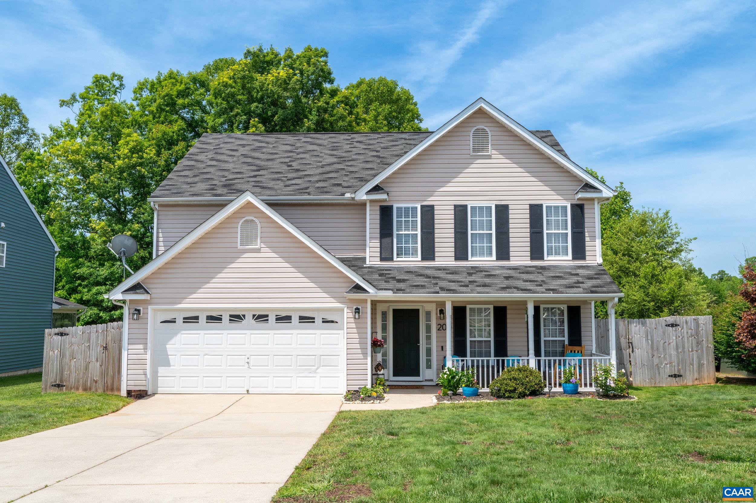 200 APPLE ORCHARD DR, LOUISA, Virginia 23093, 4 Bedrooms Bedrooms, ,2 BathroomsBathrooms,Residential,200 APPLE ORCHARD DR,678160 MLS # 678160 200 APPLE ORCHARD DR, LOUISA, Virginia 23093, 4 Bedrooms Bedrooms, ,2 BathroomsBathrooms,Residential,200 APPLE ORCHARD DR,678160 MLS # 678160