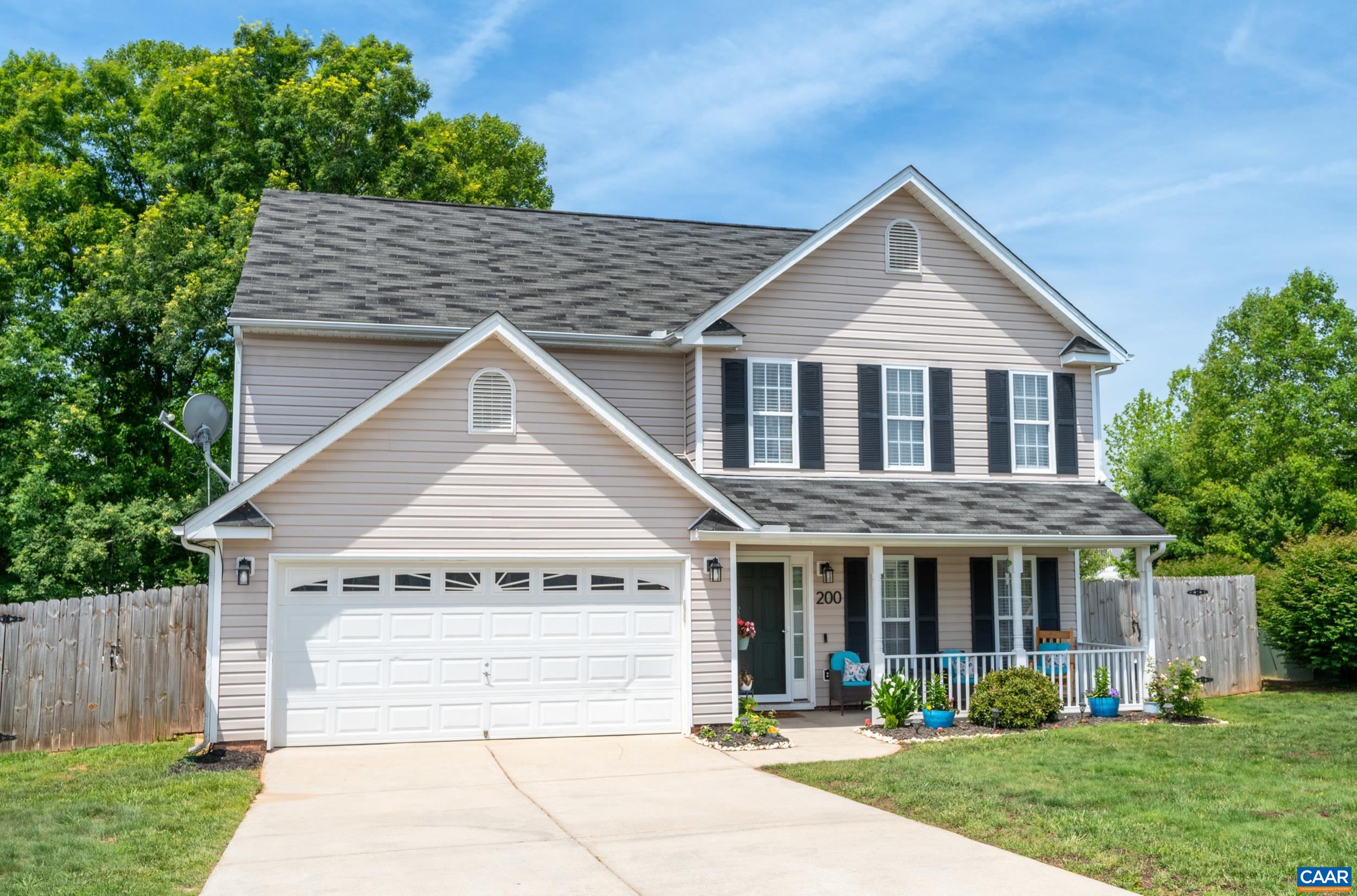 200 APPLE ORCHARD DR, LOUISA, Virginia 23093, 4 Bedrooms Bedrooms, ,2 BathroomsBathrooms,Residential,200 APPLE ORCHARD DR,678160 MLS # 678160 200 APPLE ORCHARD DR, LOUISA, Virginia 23093, 4 Bedrooms Bedrooms, ,2 BathroomsBathrooms,Residential,200 APPLE ORCHARD DR,678160 MLS # 678160