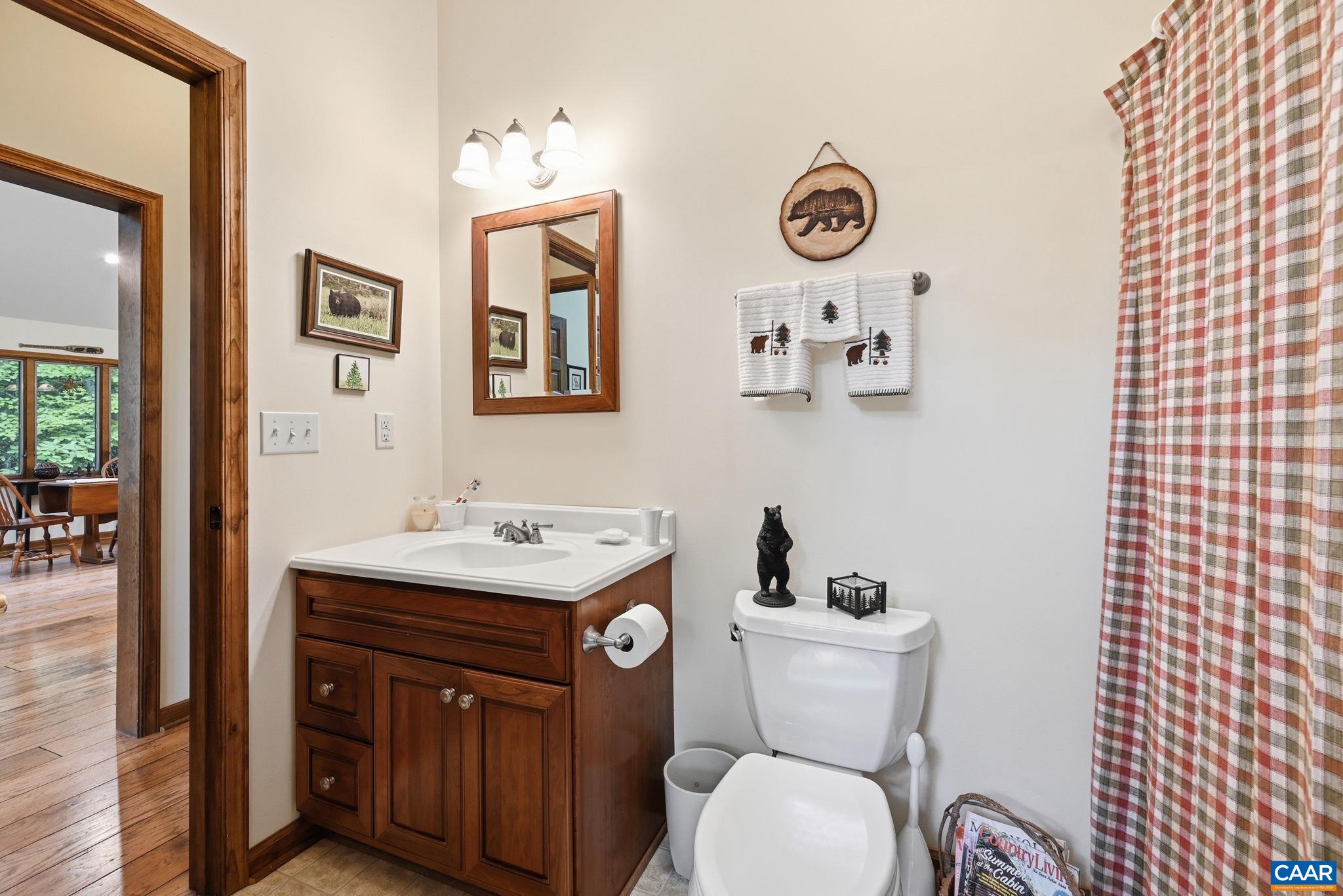 974 BULL YEARLING RD, STANARDSVILLE, Virginia 22973, 2 Bedrooms Bedrooms, ,1 BathroomBathrooms,Residential,The Mountains are Calling,974 BULL YEARLING RD,679069 MLS # 679069 974 BULL YEARLING RD, STANARDSVILLE, Virginia 22973, 2 Bedrooms Bedrooms, ,1 BathroomBathrooms,Residential,The Mountains are Calling,974 BULL YEARLING RD,679069 MLS # 679069