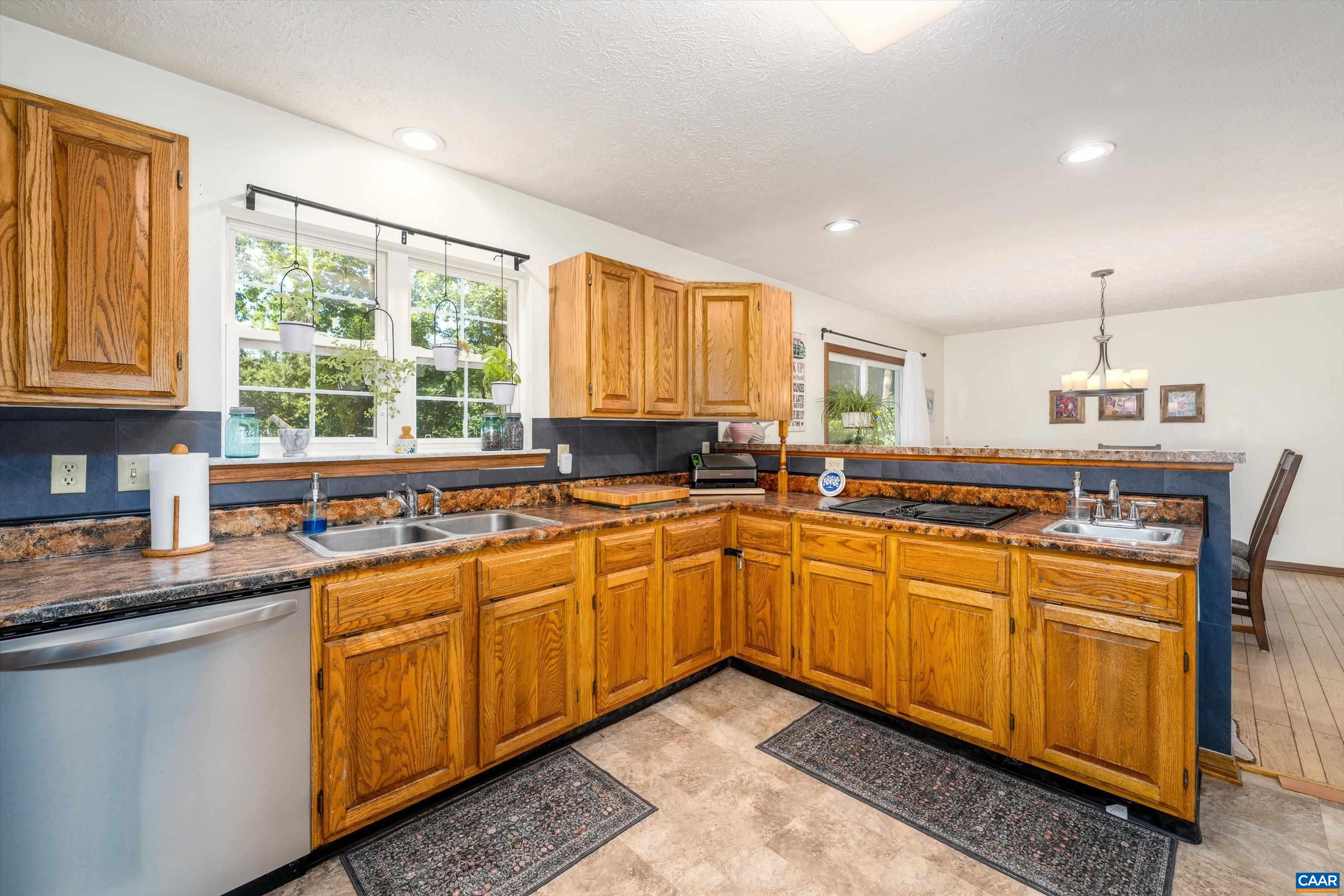 35 WOODLAWN DR, PALMYRA, Virginia 22963, 4 Bedrooms Bedrooms, ,2 BathroomsBathrooms,Residential,35 WOODLAWN DR,680547 MLS # 680547 35 WOODLAWN DR, PALMYRA, Virginia 22963, 4 Bedrooms Bedrooms, ,2 BathroomsBathrooms,Residential,35 WOODLAWN DR,680547 MLS # 680547