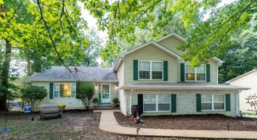 35 WOODLAWN DR, PALMYRA, Virginia 22963, 4 Bedrooms Bedrooms, ,2 BathroomsBathrooms,Residential,35 WOODLAWN DR,680547 MLS # 680547
