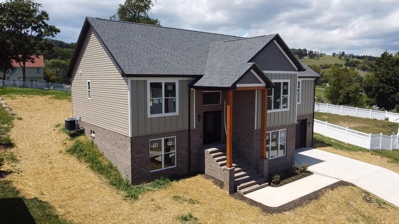 60 JESSICA DR, PENN LAIRD, Virginia 22846, 4 Bedrooms Bedrooms, ,3 BathroomsBathrooms,Residential,60 JESSICA DR,680551 MLS # 680551 60 JESSICA DR, PENN LAIRD, Virginia 22846, 4 Bedrooms Bedrooms, ,3 BathroomsBathrooms,Residential,60 JESSICA DR,680551 MLS # 680551