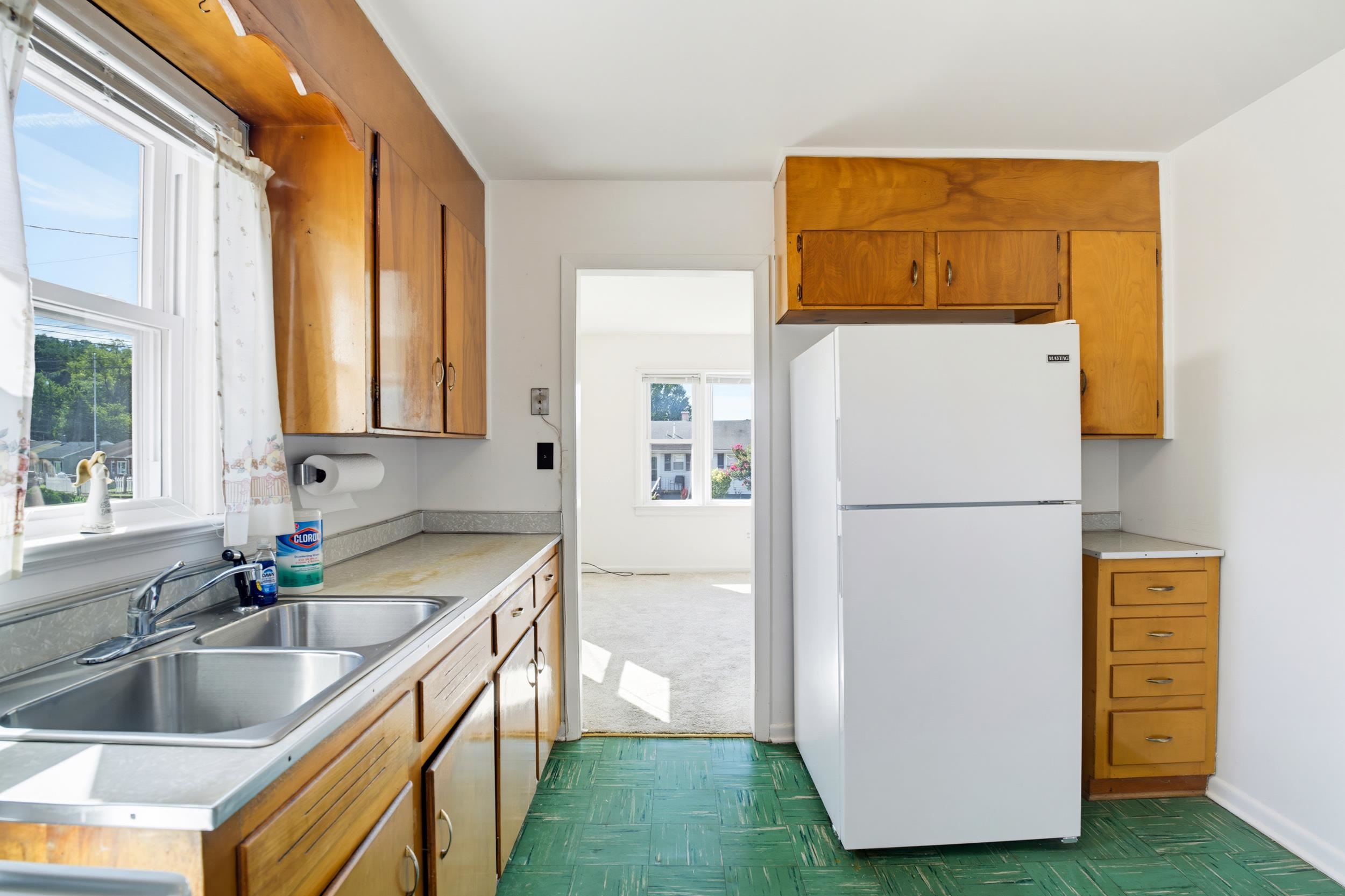 315 SHARON LN, STAUNTON, Virginia 24401, 3 Bedrooms Bedrooms, ,1 BathroomBathrooms,Residential,315 SHARON LN,680554 MLS # 680554 315 SHARON LN, STAUNTON, Virginia 24401, 3 Bedrooms Bedrooms, ,1 BathroomBathrooms,Residential,315 SHARON LN,680554 MLS # 680554