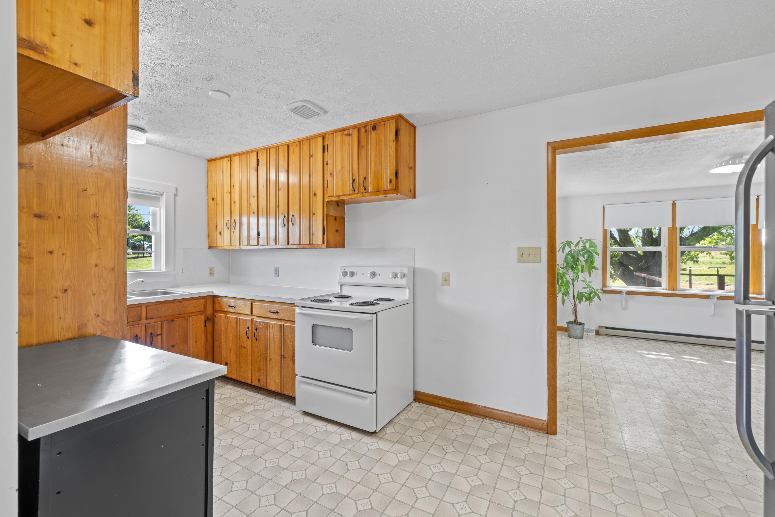 347 CLOVER HILL RD, DAYTON, Virginia 22821, 3 Bedrooms Bedrooms, ,2 BathroomsBathrooms,Residential,347 CLOVER HILL RD,680556 MLS # 680556
