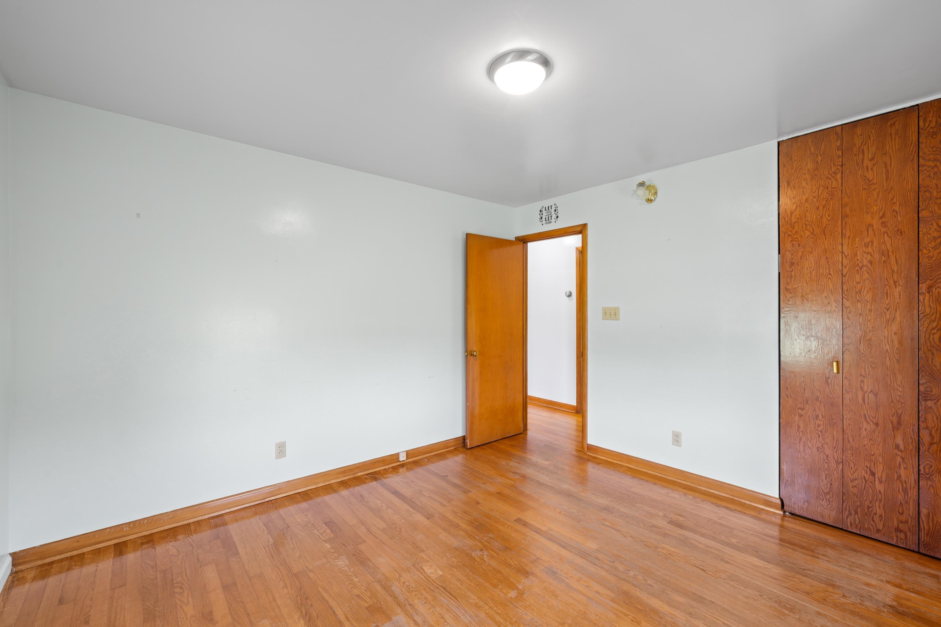 347 CLOVER HILL RD, DAYTON, Virginia 22821, 3 Bedrooms Bedrooms, ,2 BathroomsBathrooms,Residential,347 CLOVER HILL RD,680556 MLS # 680556