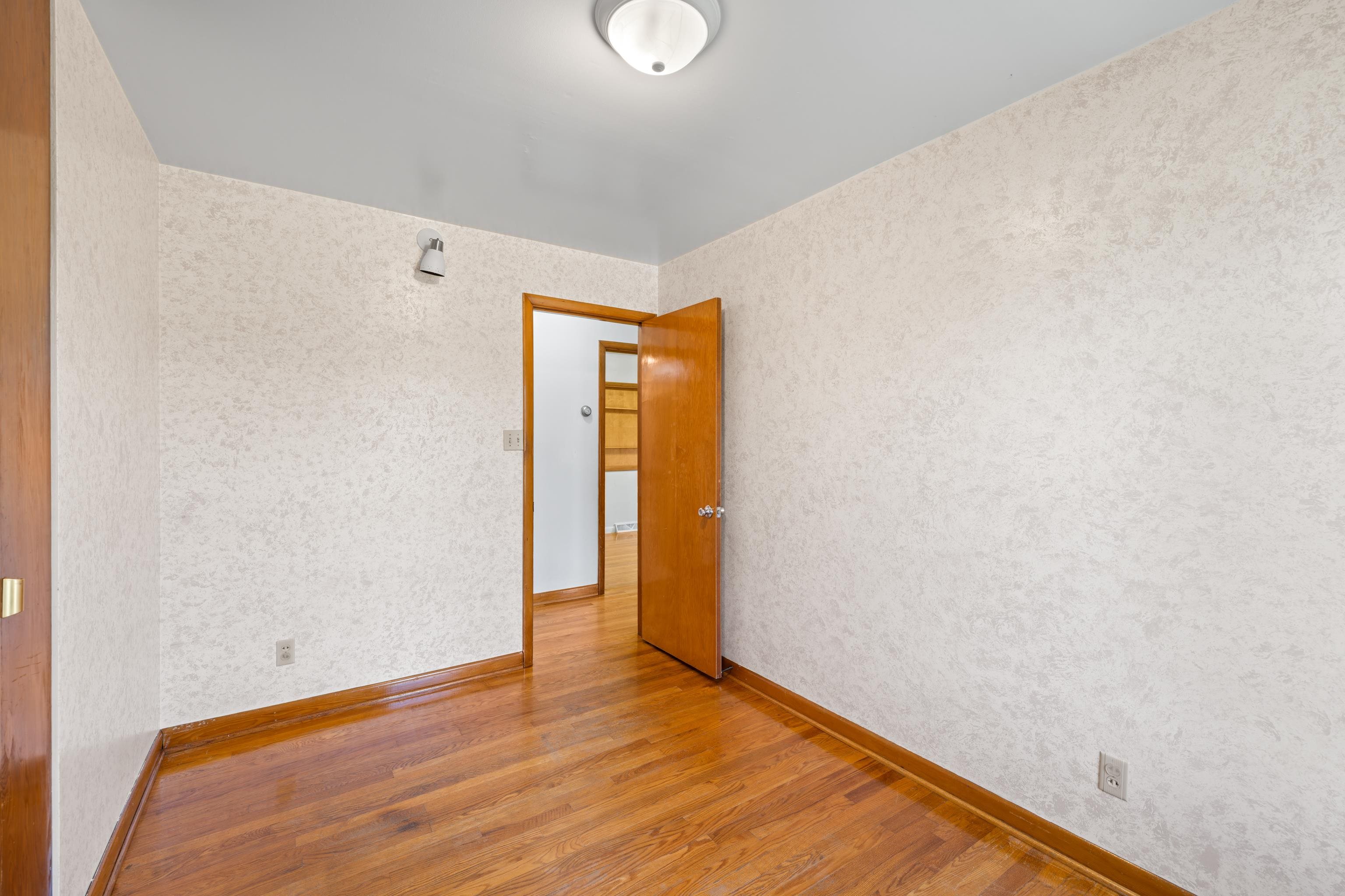 347 CLOVER HILL RD, DAYTON, Virginia 22821, 3 Bedrooms Bedrooms, ,2 BathroomsBathrooms,Residential,347 CLOVER HILL RD,680556 MLS # 680556
