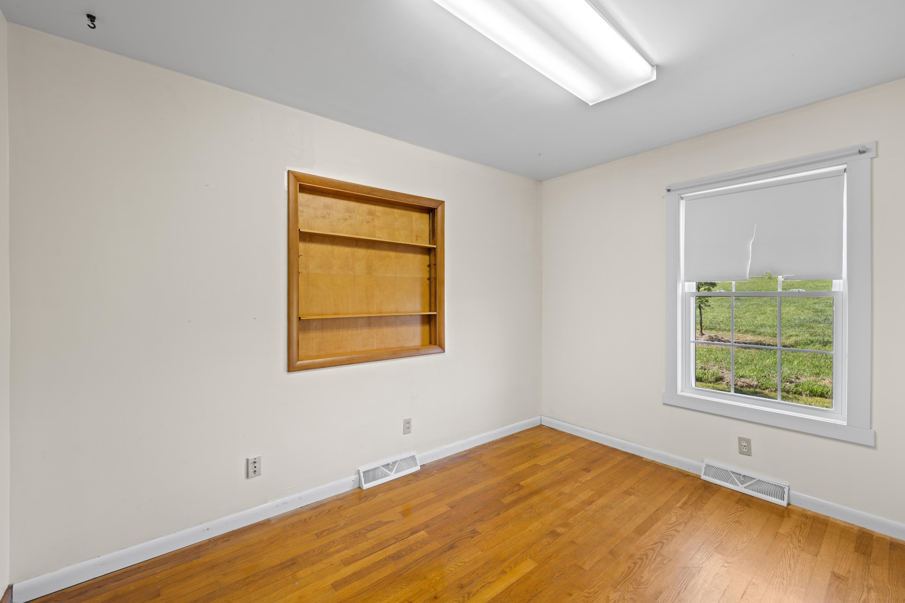 347 CLOVER HILL RD, DAYTON, Virginia 22821, 3 Bedrooms Bedrooms, ,2 BathroomsBathrooms,Residential,347 CLOVER HILL RD,680556 MLS # 680556