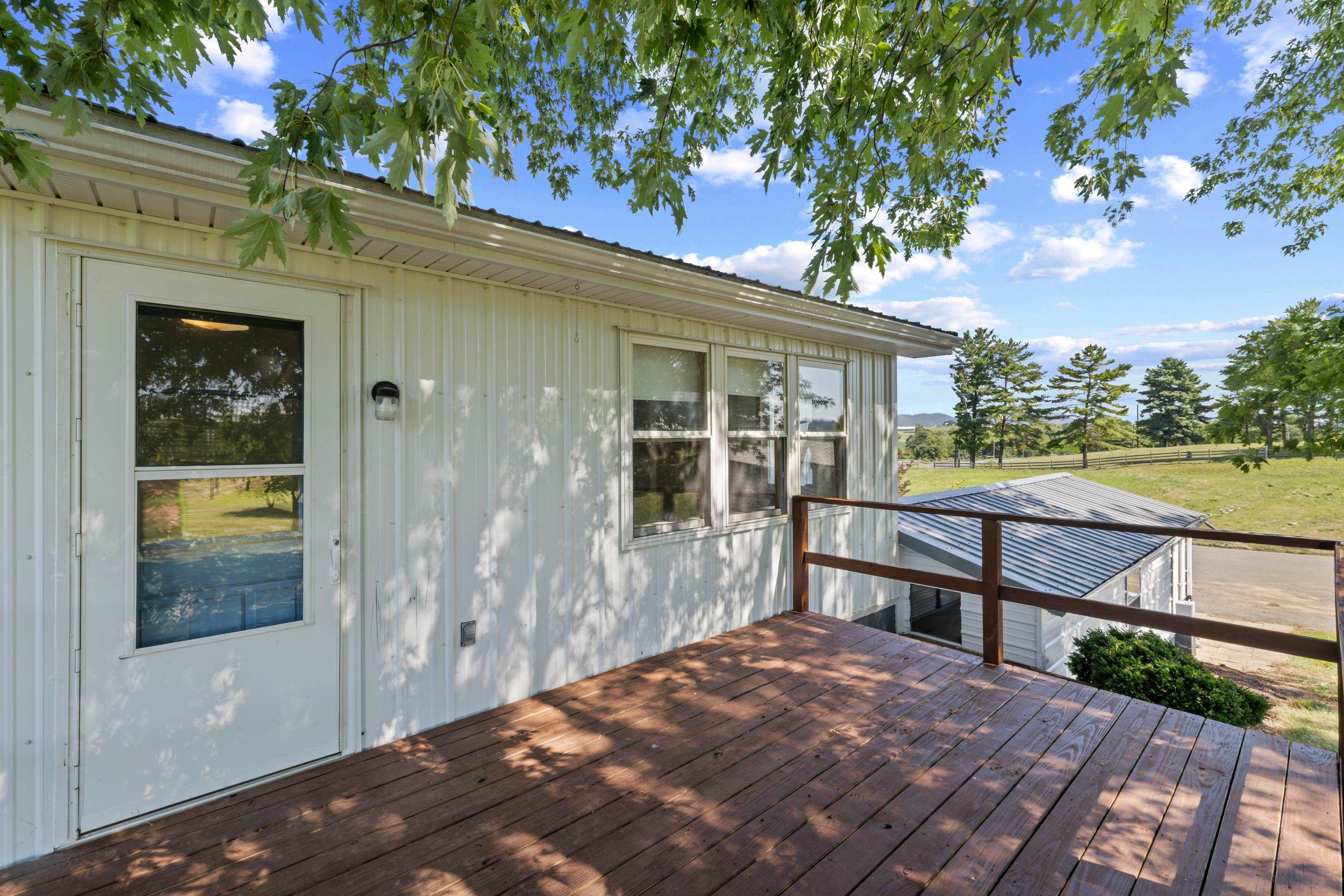 347 CLOVER HILL RD, DAYTON, Virginia 22821, 3 Bedrooms Bedrooms, ,2 BathroomsBathrooms,Residential,347 CLOVER HILL RD,680556 MLS # 680556