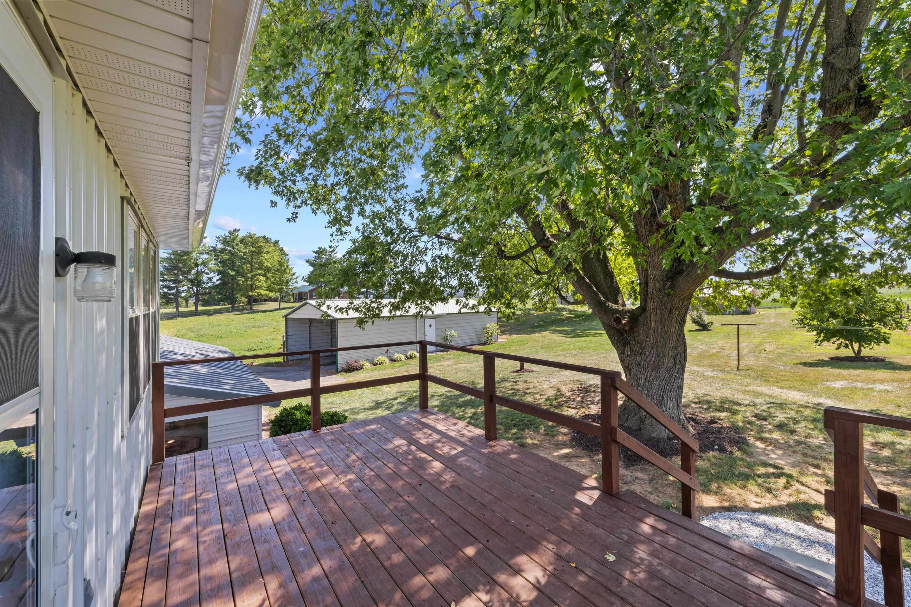 347 CLOVER HILL RD, DAYTON, Virginia 22821, 3 Bedrooms Bedrooms, ,2 BathroomsBathrooms,Residential,347 CLOVER HILL RD,680556 MLS # 680556