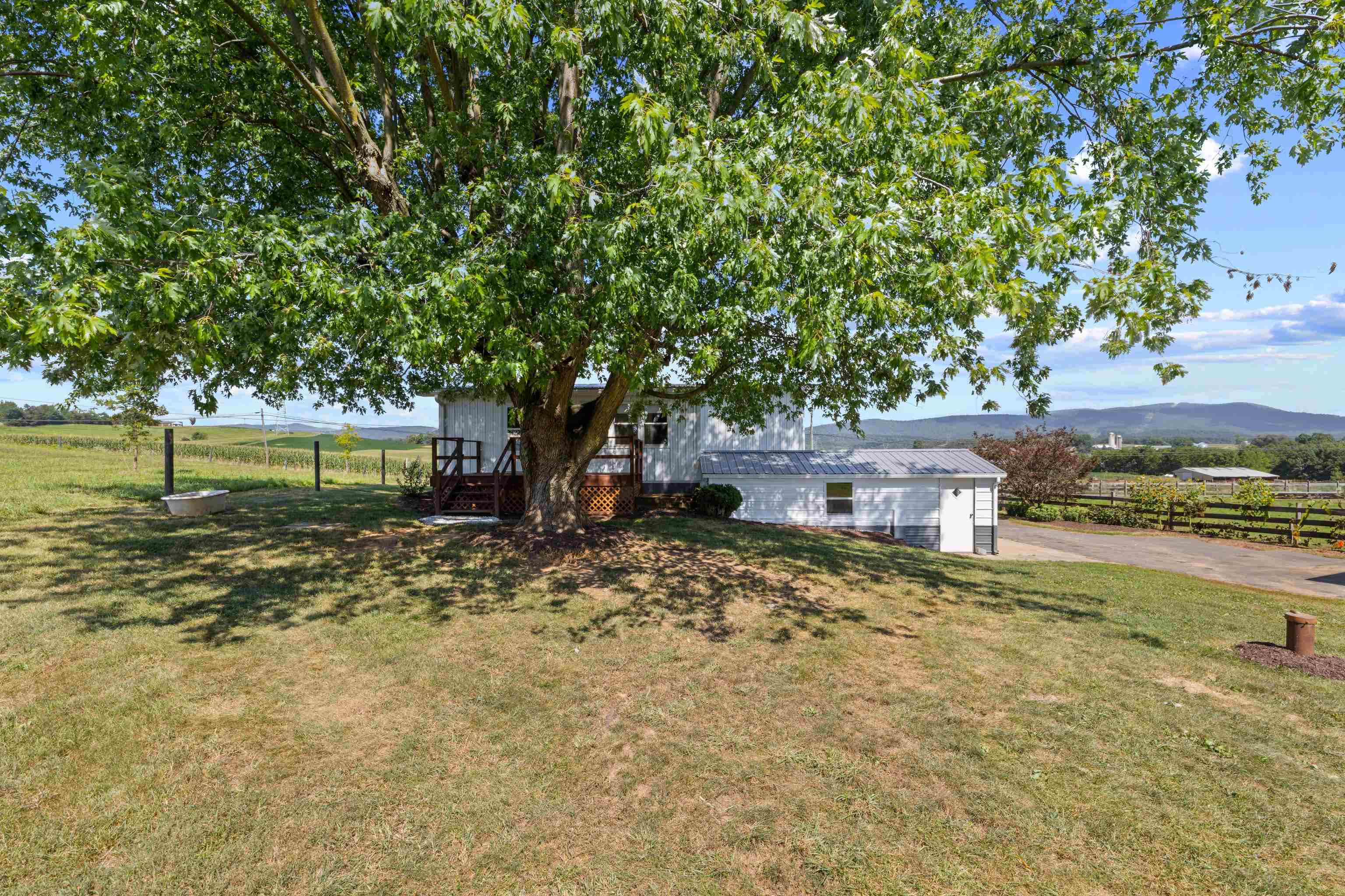 347 CLOVER HILL RD, DAYTON, Virginia 22821, 3 Bedrooms Bedrooms, ,2 BathroomsBathrooms,Residential,347 CLOVER HILL RD,680556 MLS # 680556