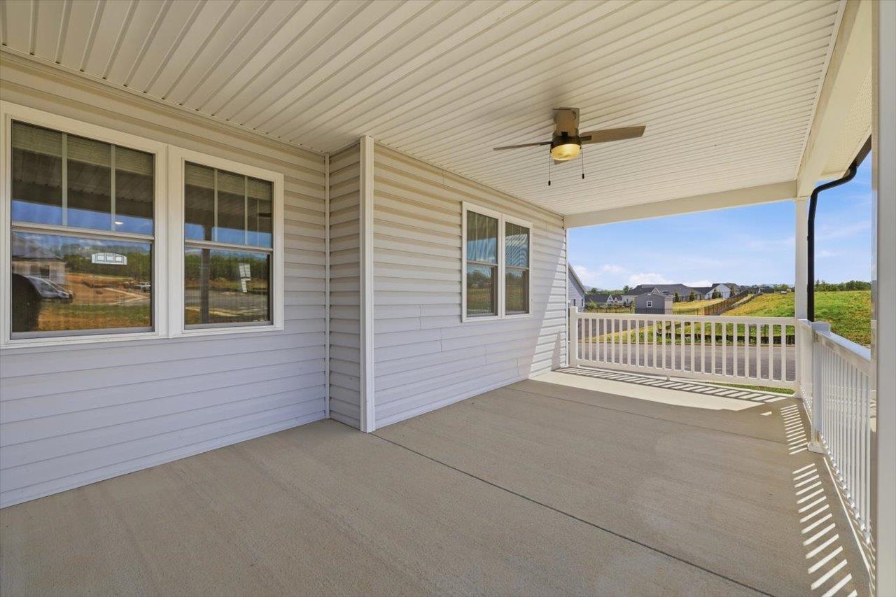 201 SPRING RUN LN, WAYNESBORO, Virginia 22980, 3 Bedrooms Bedrooms, ,2 BathroomsBathrooms,Residential,201 SPRING RUN LN,676937 MLS # 676937
