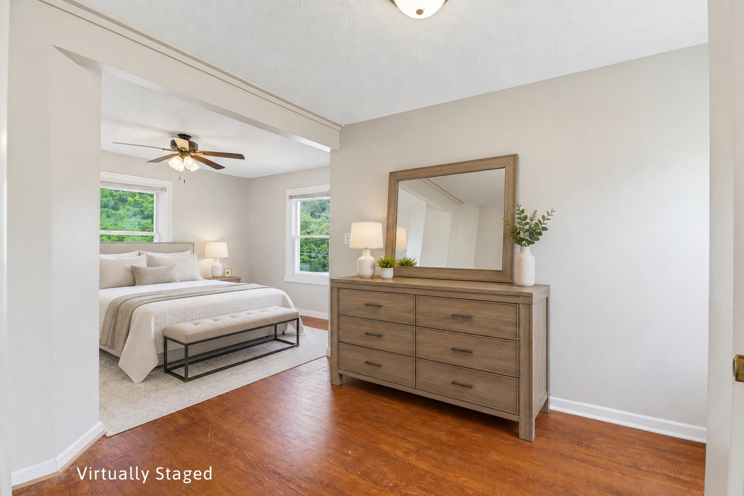 2202 POPLAR ST, STAUNTON, Virginia 24401, 2 Bedrooms Bedrooms, ,1 BathroomBathrooms,Residential,2202 POPLAR ST,679050 MLS # 679050
