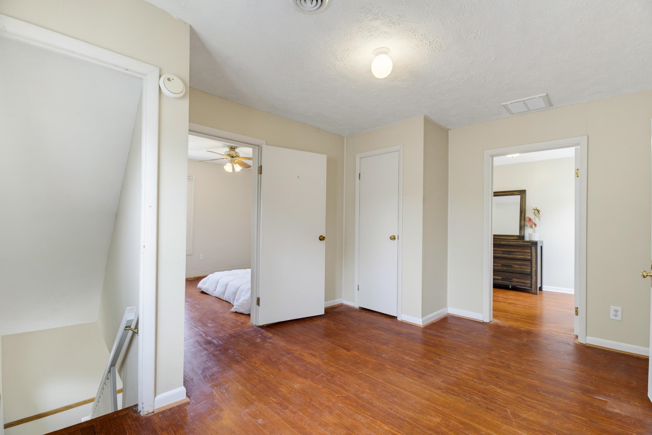 2202 POPLAR ST, STAUNTON, Virginia 24401, 2 Bedrooms Bedrooms, ,1 BathroomBathrooms,Residential,2202 POPLAR ST,679050 MLS # 679050