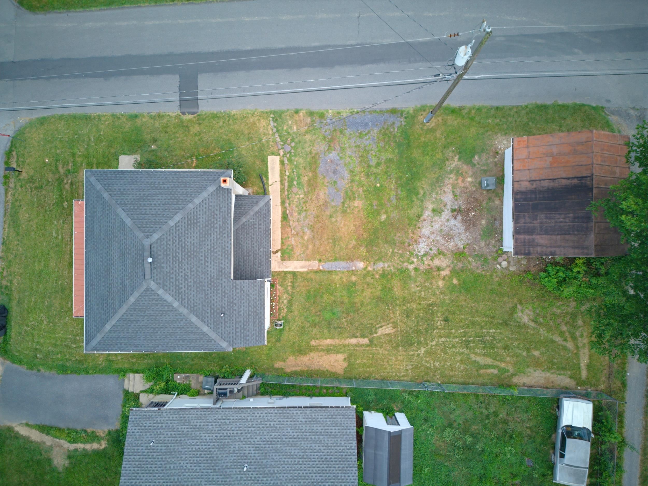 2202 POPLAR ST, STAUNTON, Virginia 24401, 2 Bedrooms Bedrooms, ,1 BathroomBathrooms,Residential,2202 POPLAR ST,679050 MLS # 679050