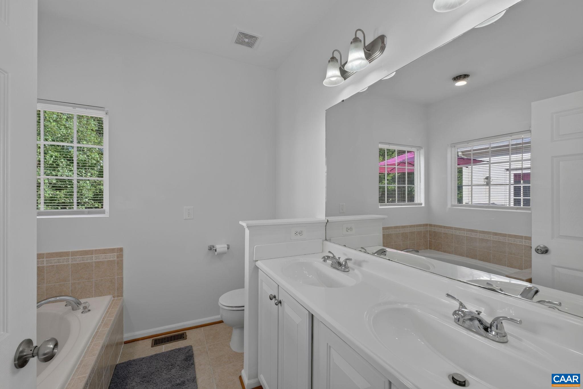 211 JUSTIN DR, PALMYRA, Virginia 22963, 4 Bedrooms Bedrooms, ,3 BathroomsBathrooms,Residential,211 JUSTIN DR,680413 MLS # 680413 211 JUSTIN DR, PALMYRA, Virginia 22963, 4 Bedrooms Bedrooms, ,3 BathroomsBathrooms,Residential,211 JUSTIN DR,680413 MLS # 680413