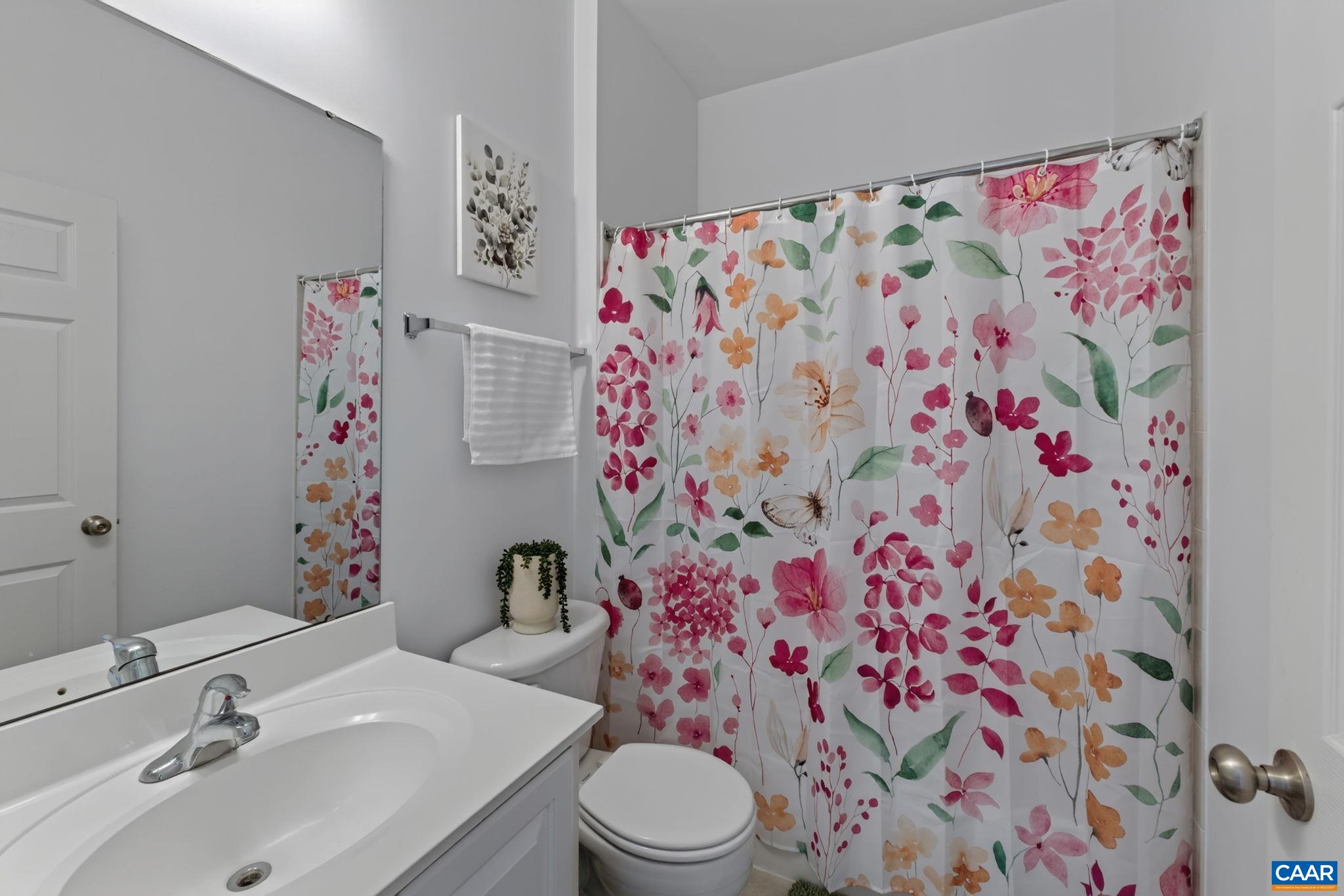 211 JUSTIN DR, PALMYRA, Virginia 22963, 4 Bedrooms Bedrooms, ,3 BathroomsBathrooms,Residential,211 JUSTIN DR,680413 MLS # 680413 211 JUSTIN DR, PALMYRA, Virginia 22963, 4 Bedrooms Bedrooms, ,3 BathroomsBathrooms,Residential,211 JUSTIN DR,680413 MLS # 680413