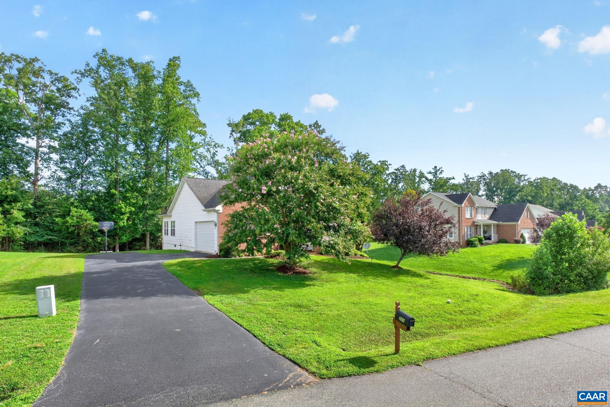 211 JUSTIN DR, PALMYRA, Virginia 22963, 4 Bedrooms Bedrooms, ,3 BathroomsBathrooms,Residential,211 JUSTIN DR,680413 MLS # 680413 211 JUSTIN DR, PALMYRA, Virginia 22963, 4 Bedrooms Bedrooms, ,3 BathroomsBathrooms,Residential,211 JUSTIN DR,680413 MLS # 680413