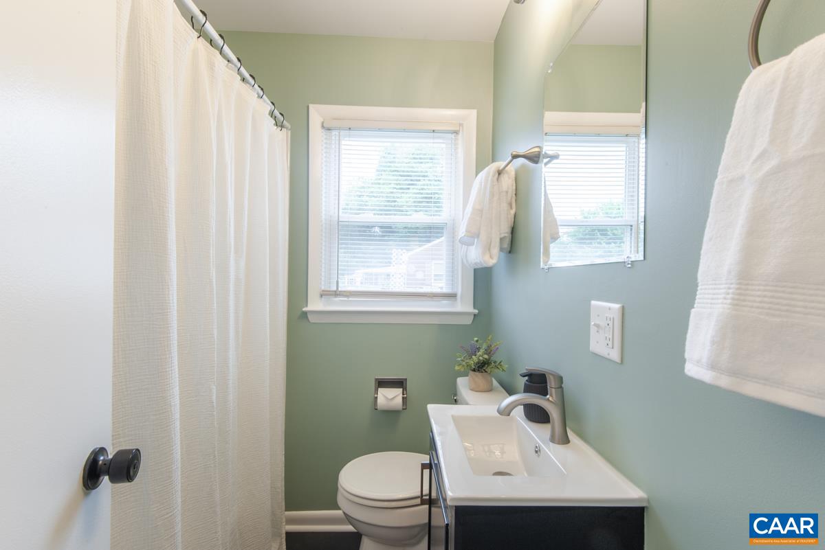 2218 WAYNE AVE, CHARLOTTESVILLE, Virginia 22901, 4 Bedrooms Bedrooms, ,2 BathroomsBathrooms,Residential,2218 WAYNE AVE,680561 MLS # 680561 2218 WAYNE AVE, CHARLOTTESVILLE, Virginia 22901, 4 Bedrooms Bedrooms, ,2 BathroomsBathrooms,Residential,2218 WAYNE AVE,680561 MLS # 680561