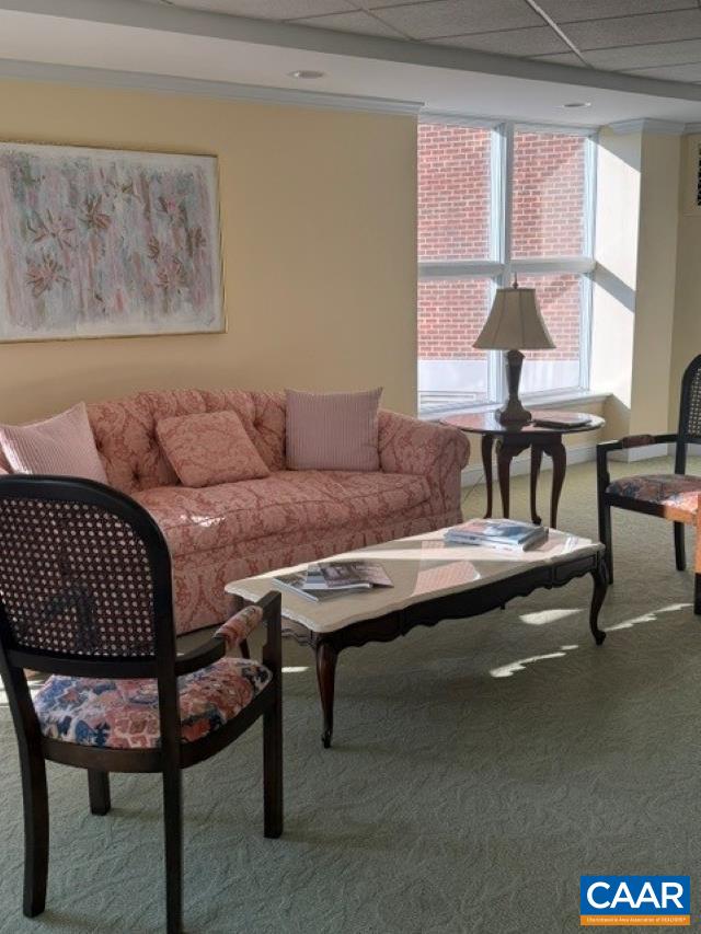 500 CRESTWOOD DR, CHARLOTTESVILLE, Virginia 22903, 2 Bedrooms Bedrooms, ,2 BathroomsBathrooms,Residential,500 CRESTWOOD DR,680565 MLS # 680565 500 CRESTWOOD DR, CHARLOTTESVILLE, Virginia 22903, 2 Bedrooms Bedrooms, ,2 BathroomsBathrooms,Residential,500 CRESTWOOD DR,680565 MLS # 680565