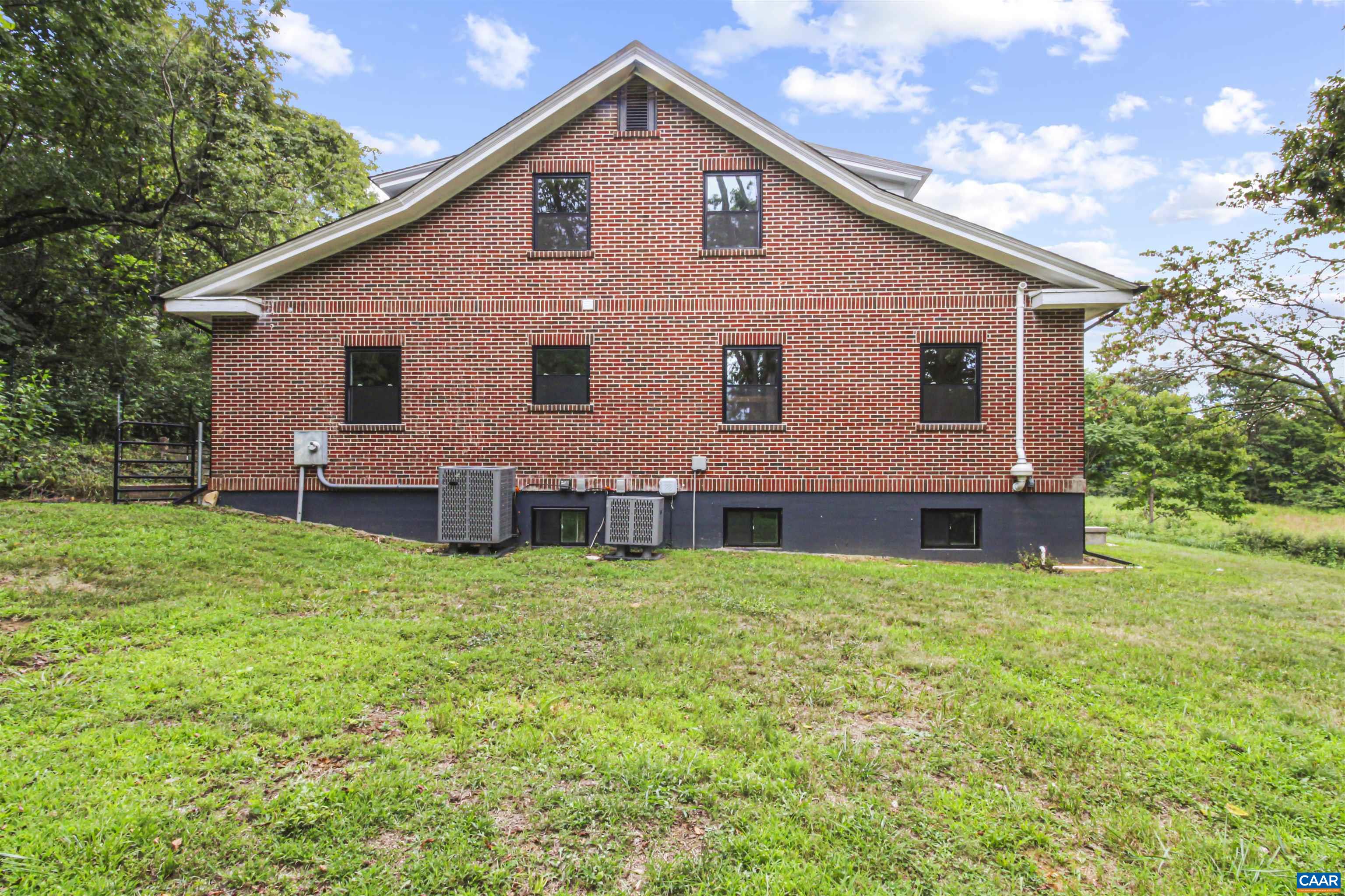 957 WERT FAULKNER HWY, NATURAL BRIDGE STATION, Virginia 24579, 4 Bedrooms Bedrooms, ,2 BathroomsBathrooms,Residential,957 Wert Faulkner Hwy, Natural Bridge Station, VA ,957 WERT FAULKNER HWY,680570 MLS # 680570 957 WERT FAULKNER HWY, NATURAL BRIDGE STATION, Virginia 24579, 4 Bedrooms Bedrooms, ,2 BathroomsBathrooms,Residential,957 Wert Faulkner Hwy, Natural Bridge Station, VA ,957 WERT FAULKNER HWY,680570 MLS # 680570