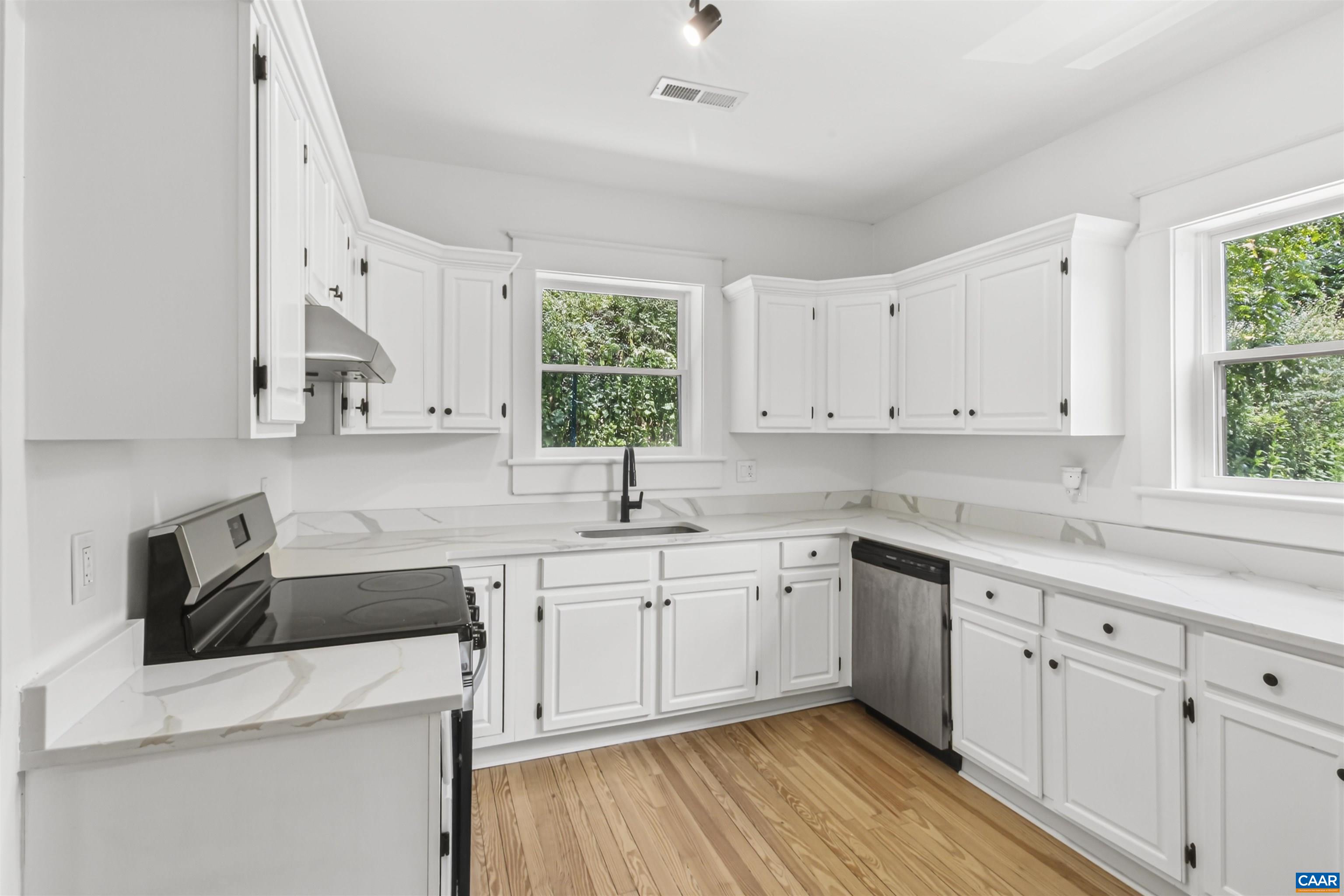 957 WERT FAULKNER HWY, NATURAL BRIDGE STATION, Virginia 24579, 4 Bedrooms Bedrooms, ,2 BathroomsBathrooms,Residential,957 Wert Faulkner Hwy, Natural Bridge Station, VA ,957 WERT FAULKNER HWY,680570 MLS # 680570 957 WERT FAULKNER HWY, NATURAL BRIDGE STATION, Virginia 24579, 4 Bedrooms Bedrooms, ,2 BathroomsBathrooms,Residential,957 Wert Faulkner Hwy, Natural Bridge Station, VA ,957 WERT FAULKNER HWY,680570 MLS # 680570