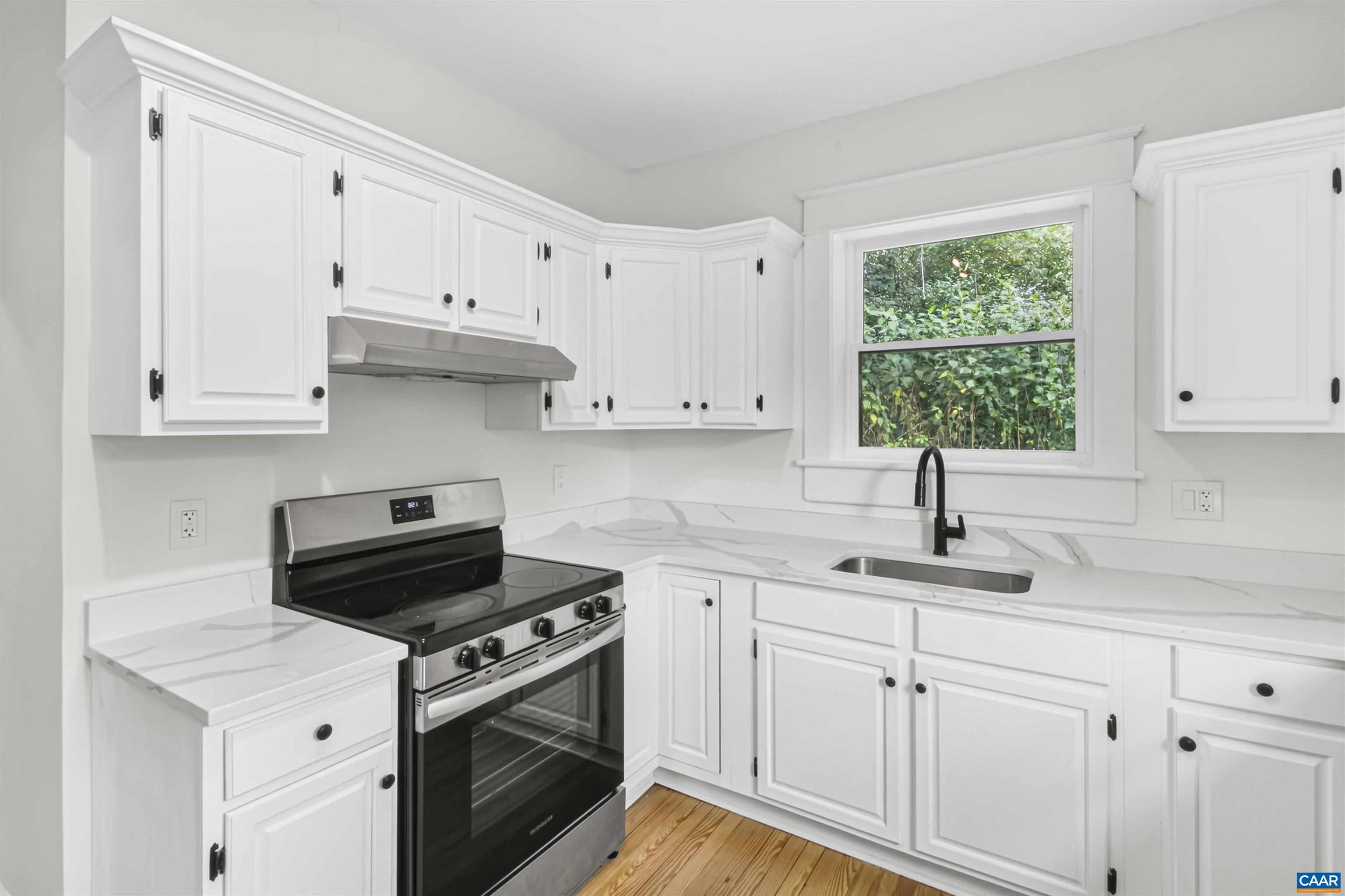 957 WERT FAULKNER HWY, NATURAL BRIDGE STATION, Virginia 24579, 4 Bedrooms Bedrooms, ,2 BathroomsBathrooms,Residential,957 Wert Faulkner Hwy, Natural Bridge Station, VA ,957 WERT FAULKNER HWY,680570 MLS # 680570 957 WERT FAULKNER HWY, NATURAL BRIDGE STATION, Virginia 24579, 4 Bedrooms Bedrooms, ,2 BathroomsBathrooms,Residential,957 Wert Faulkner Hwy, Natural Bridge Station, VA ,957 WERT FAULKNER HWY,680570 MLS # 680570
