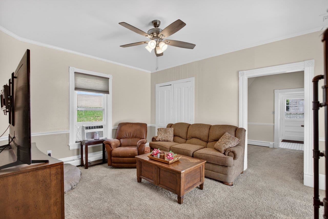 420 W SPRING ST, WOODSTOCK, Virginia 22664, 4 Bedrooms Bedrooms, ,2 BathroomsBathrooms,Residential,420 W SPRING ST,678107 MLS # 678107 420 W SPRING ST, WOODSTOCK, Virginia 22664, 4 Bedrooms Bedrooms, ,2 BathroomsBathrooms,Residential,420 W SPRING ST,678107 MLS # 678107