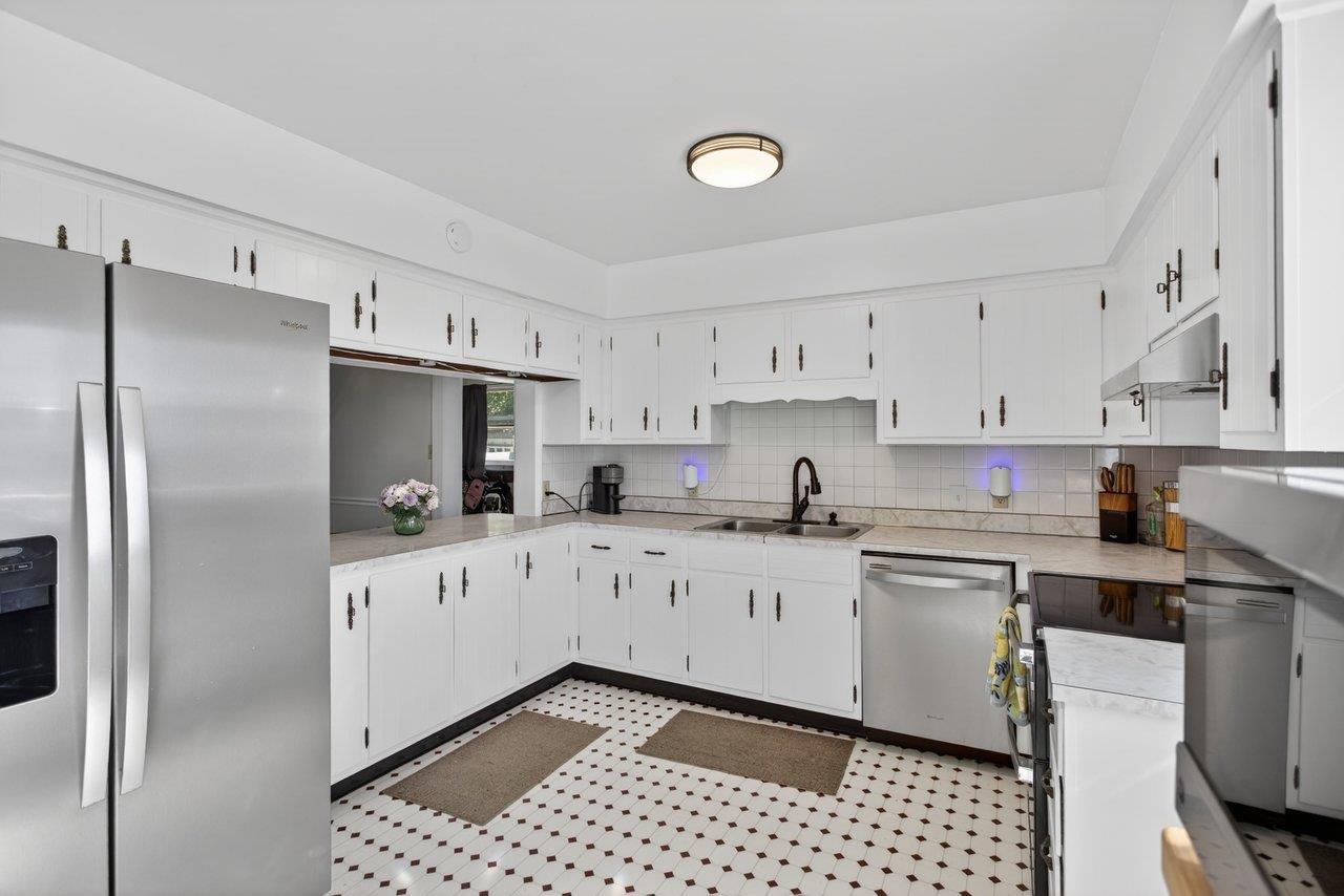 420 W SPRING ST, WOODSTOCK, Virginia 22664, 4 Bedrooms Bedrooms, ,2 BathroomsBathrooms,Residential,420 W SPRING ST,678107 MLS # 678107 420 W SPRING ST, WOODSTOCK, Virginia 22664, 4 Bedrooms Bedrooms, ,2 BathroomsBathrooms,Residential,420 W SPRING ST,678107 MLS # 678107