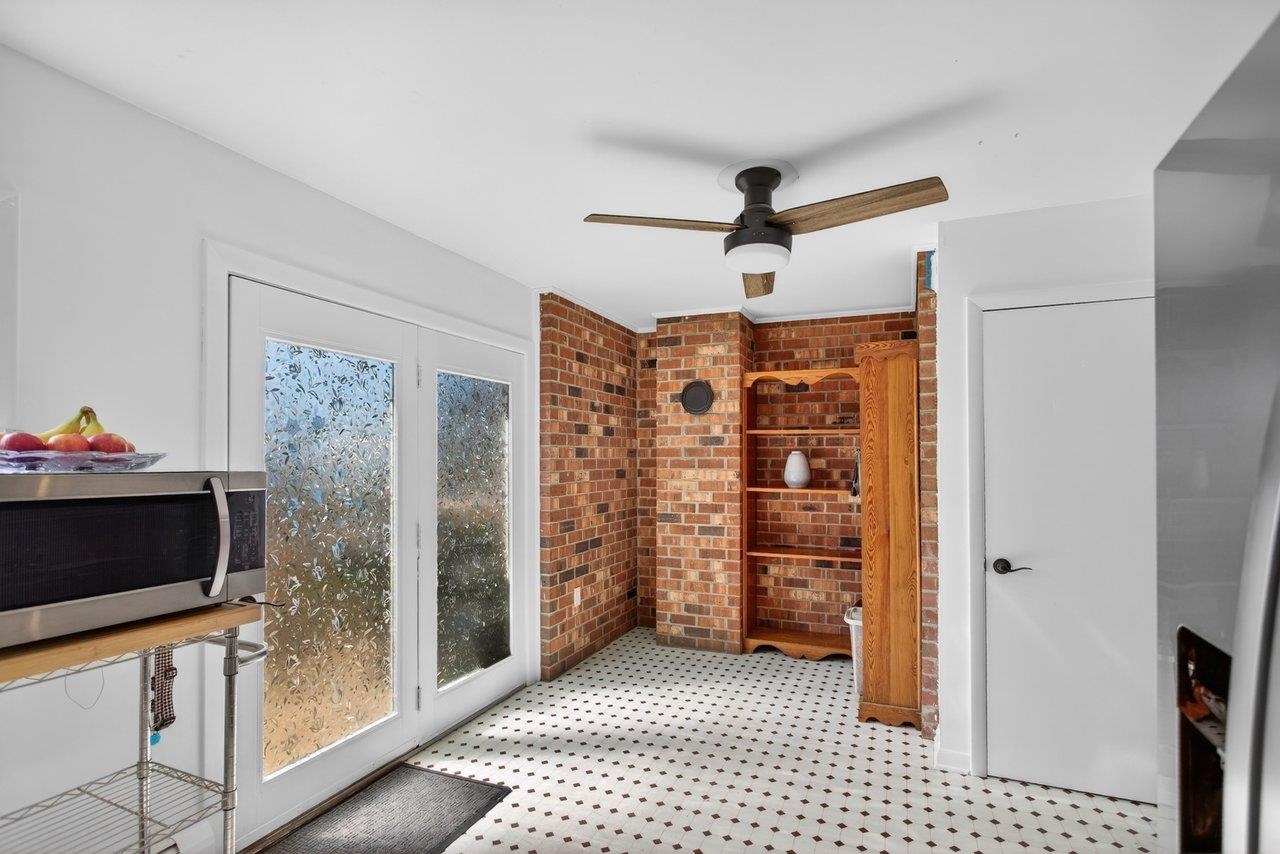 420 W SPRING ST, WOODSTOCK, Virginia 22664, 4 Bedrooms Bedrooms, ,2 BathroomsBathrooms,Residential,420 W SPRING ST,678107 MLS # 678107 420 W SPRING ST, WOODSTOCK, Virginia 22664, 4 Bedrooms Bedrooms, ,2 BathroomsBathrooms,Residential,420 W SPRING ST,678107 MLS # 678107