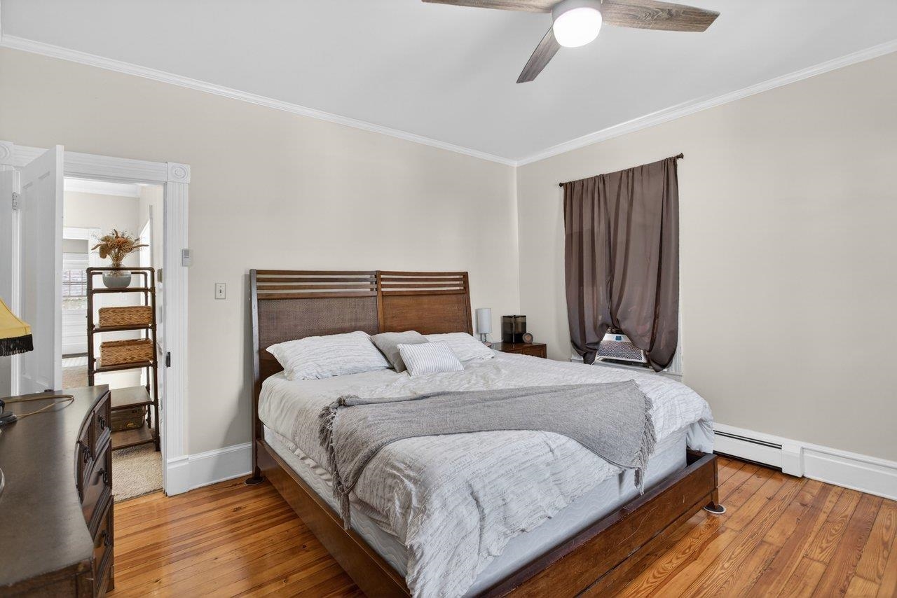 420 W SPRING ST, WOODSTOCK, Virginia 22664, 4 Bedrooms Bedrooms, ,2 BathroomsBathrooms,Residential,420 W SPRING ST,678107 MLS # 678107 420 W SPRING ST, WOODSTOCK, Virginia 22664, 4 Bedrooms Bedrooms, ,2 BathroomsBathrooms,Residential,420 W SPRING ST,678107 MLS # 678107