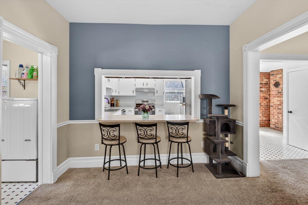 420 W SPRING ST, WOODSTOCK, Virginia 22664, 4 Bedrooms Bedrooms, ,2 BathroomsBathrooms,Residential,420 W SPRING ST,678107 MLS # 678107 420 W SPRING ST, WOODSTOCK, Virginia 22664, 4 Bedrooms Bedrooms, ,2 BathroomsBathrooms,Residential,420 W SPRING ST,678107 MLS # 678107