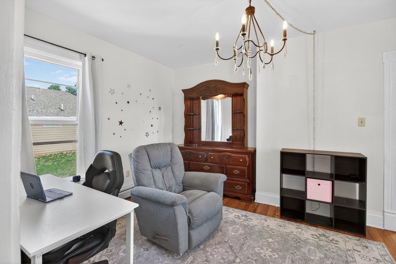 420 W SPRING ST, WOODSTOCK, Virginia 22664, 4 Bedrooms Bedrooms, ,2 BathroomsBathrooms,Residential,420 W SPRING ST,678107 MLS # 678107 420 W SPRING ST, WOODSTOCK, Virginia 22664, 4 Bedrooms Bedrooms, ,2 BathroomsBathrooms,Residential,420 W SPRING ST,678107 MLS # 678107