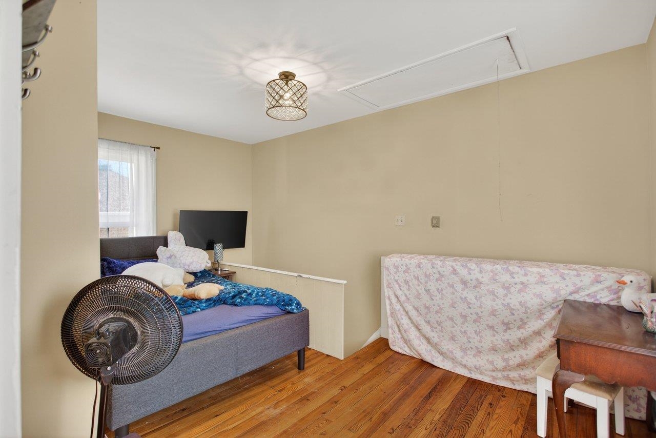 420 W SPRING ST, WOODSTOCK, Virginia 22664, 4 Bedrooms Bedrooms, ,2 BathroomsBathrooms,Residential,420 W SPRING ST,678107 MLS # 678107 420 W SPRING ST, WOODSTOCK, Virginia 22664, 4 Bedrooms Bedrooms, ,2 BathroomsBathrooms,Residential,420 W SPRING ST,678107 MLS # 678107