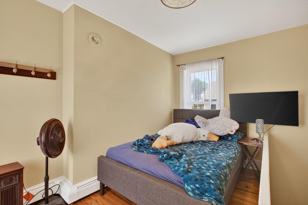 420 W SPRING ST, WOODSTOCK, Virginia 22664, 4 Bedrooms Bedrooms, ,2 BathroomsBathrooms,Residential,420 W SPRING ST,678107 MLS # 678107 420 W SPRING ST, WOODSTOCK, Virginia 22664, 4 Bedrooms Bedrooms, ,2 BathroomsBathrooms,Residential,420 W SPRING ST,678107 MLS # 678107