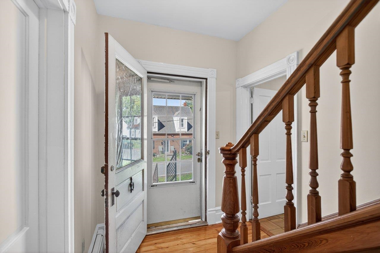 420 W SPRING ST, WOODSTOCK, Virginia 22664, 4 Bedrooms Bedrooms, ,2 BathroomsBathrooms,Residential,420 W SPRING ST,678107 MLS # 678107 420 W SPRING ST, WOODSTOCK, Virginia 22664, 4 Bedrooms Bedrooms, ,2 BathroomsBathrooms,Residential,420 W SPRING ST,678107 MLS # 678107
