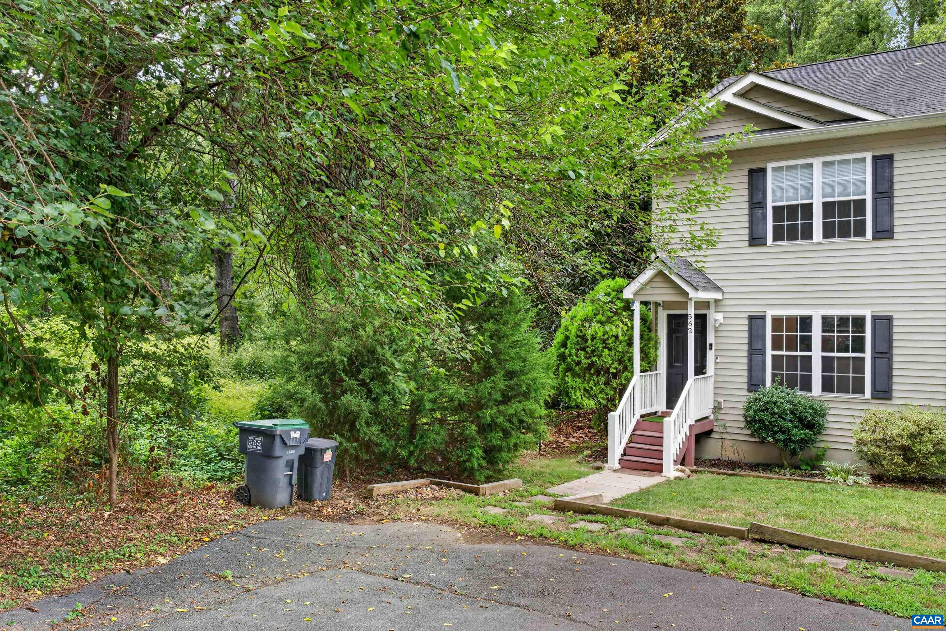 562 CLEVELAND AVE, CHARLOTTESVILLE, Virginia 22903, 3 Bedrooms Bedrooms, ,3 BathroomsBathrooms,Residential,562 CLEVELAND AVE,679395 MLS # 679395 562 CLEVELAND AVE, CHARLOTTESVILLE, Virginia 22903, 3 Bedrooms Bedrooms, ,3 BathroomsBathrooms,Residential,562 CLEVELAND AVE,679395 MLS # 679395