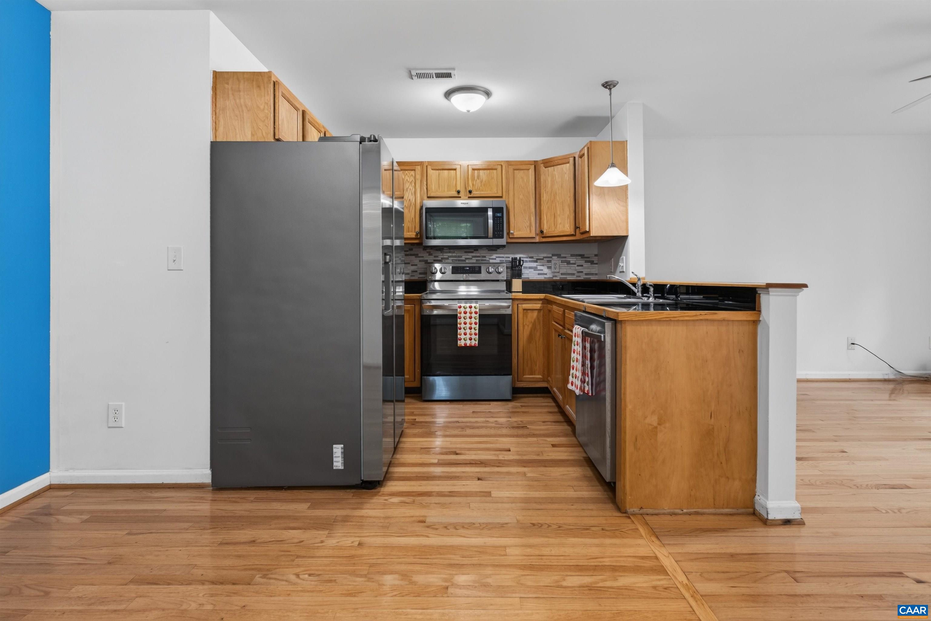 562 CLEVELAND AVE, CHARLOTTESVILLE, Virginia 22903, 3 Bedrooms Bedrooms, ,3 BathroomsBathrooms,Residential,562 CLEVELAND AVE,679395 MLS # 679395 562 CLEVELAND AVE, CHARLOTTESVILLE, Virginia 22903, 3 Bedrooms Bedrooms, ,3 BathroomsBathrooms,Residential,562 CLEVELAND AVE,679395 MLS # 679395