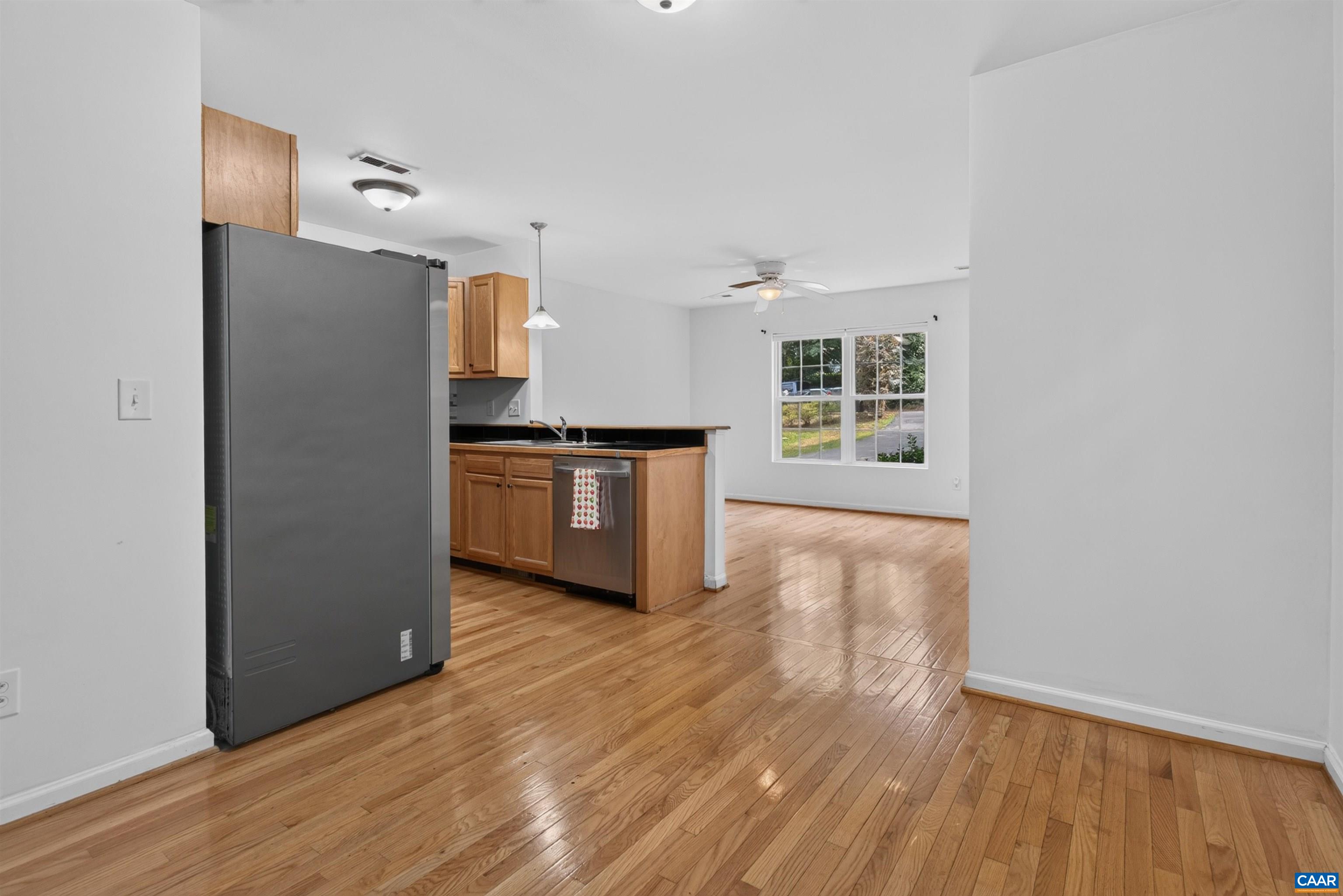562 CLEVELAND AVE, CHARLOTTESVILLE, Virginia 22903, 3 Bedrooms Bedrooms, ,3 BathroomsBathrooms,Residential,562 CLEVELAND AVE,679395 MLS # 679395 562 CLEVELAND AVE, CHARLOTTESVILLE, Virginia 22903, 3 Bedrooms Bedrooms, ,3 BathroomsBathrooms,Residential,562 CLEVELAND AVE,679395 MLS # 679395