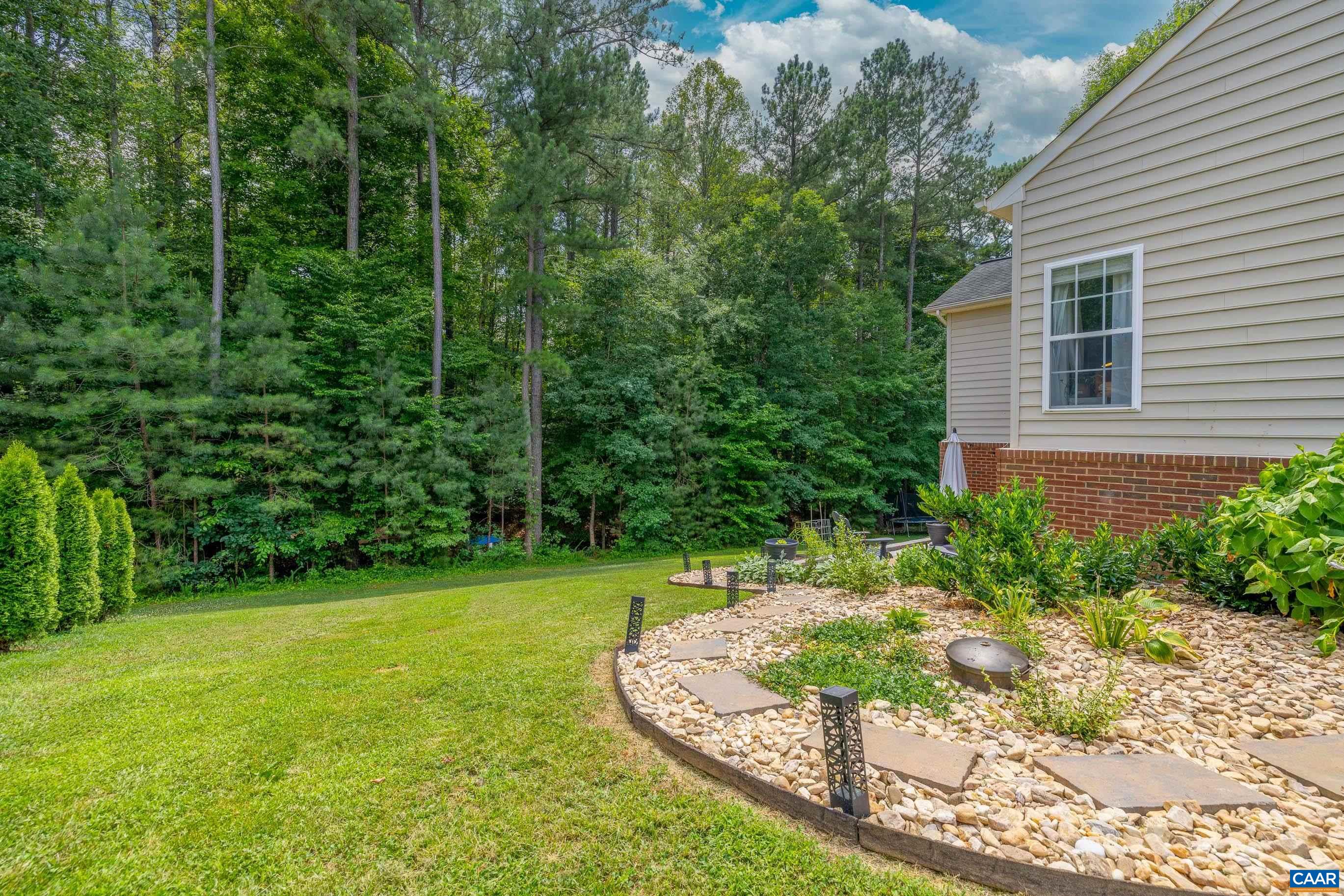 137 WHISPERING WOODS PL, ZION CROSSROADS, Virginia 22942, 4 Bedrooms Bedrooms, ,3 BathroomsBathrooms,Residential,137 WHISPERING WOODS PL,679447 MLS # 679447