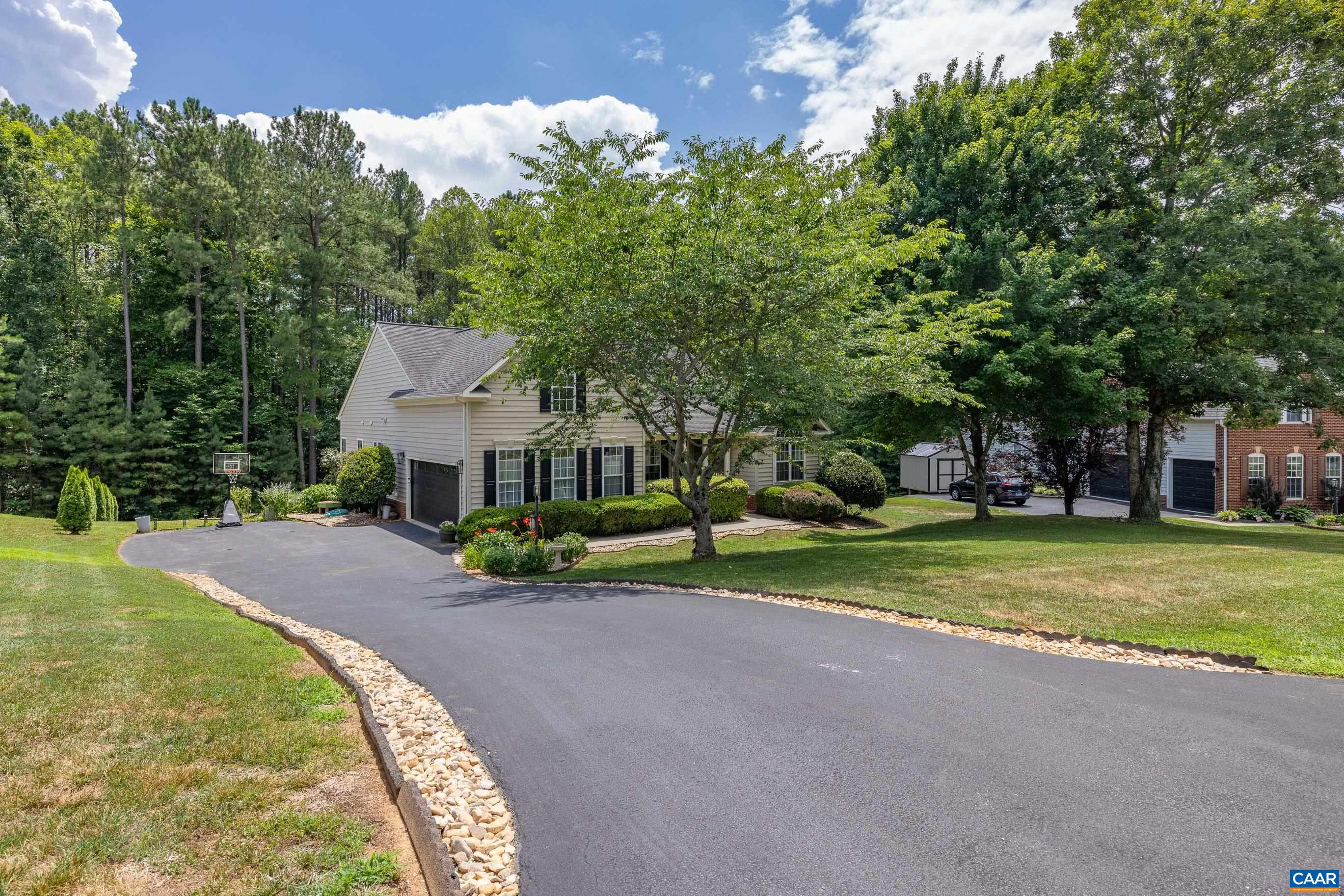 137 WHISPERING WOODS PL, ZION CROSSROADS, Virginia 22942, 4 Bedrooms Bedrooms, ,3 BathroomsBathrooms,Residential,137 WHISPERING WOODS PL,679447 MLS # 679447