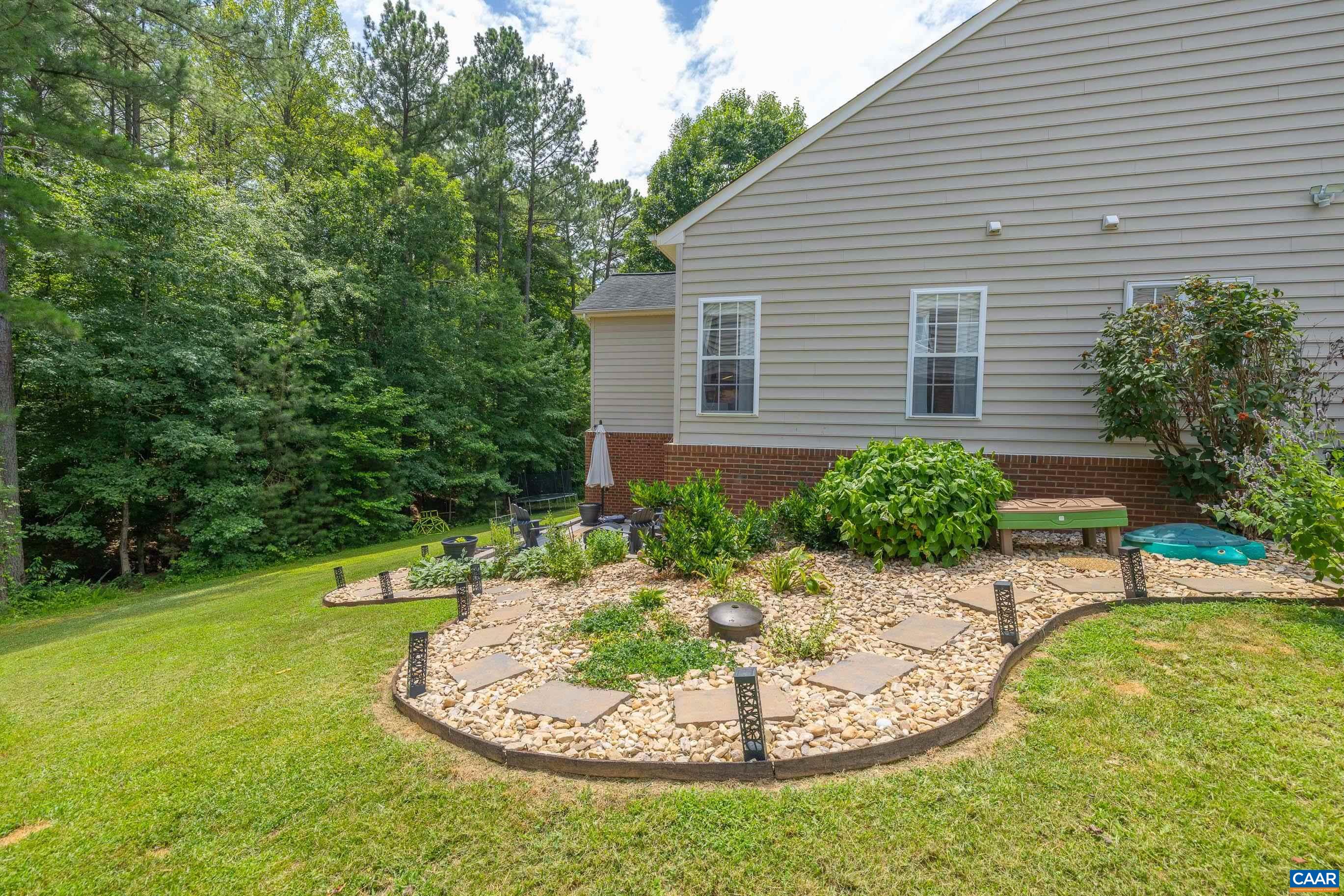 137 WHISPERING WOODS PL, ZION CROSSROADS, Virginia 22942, 4 Bedrooms Bedrooms, ,3 BathroomsBathrooms,Residential,137 WHISPERING WOODS PL,679447 MLS # 679447