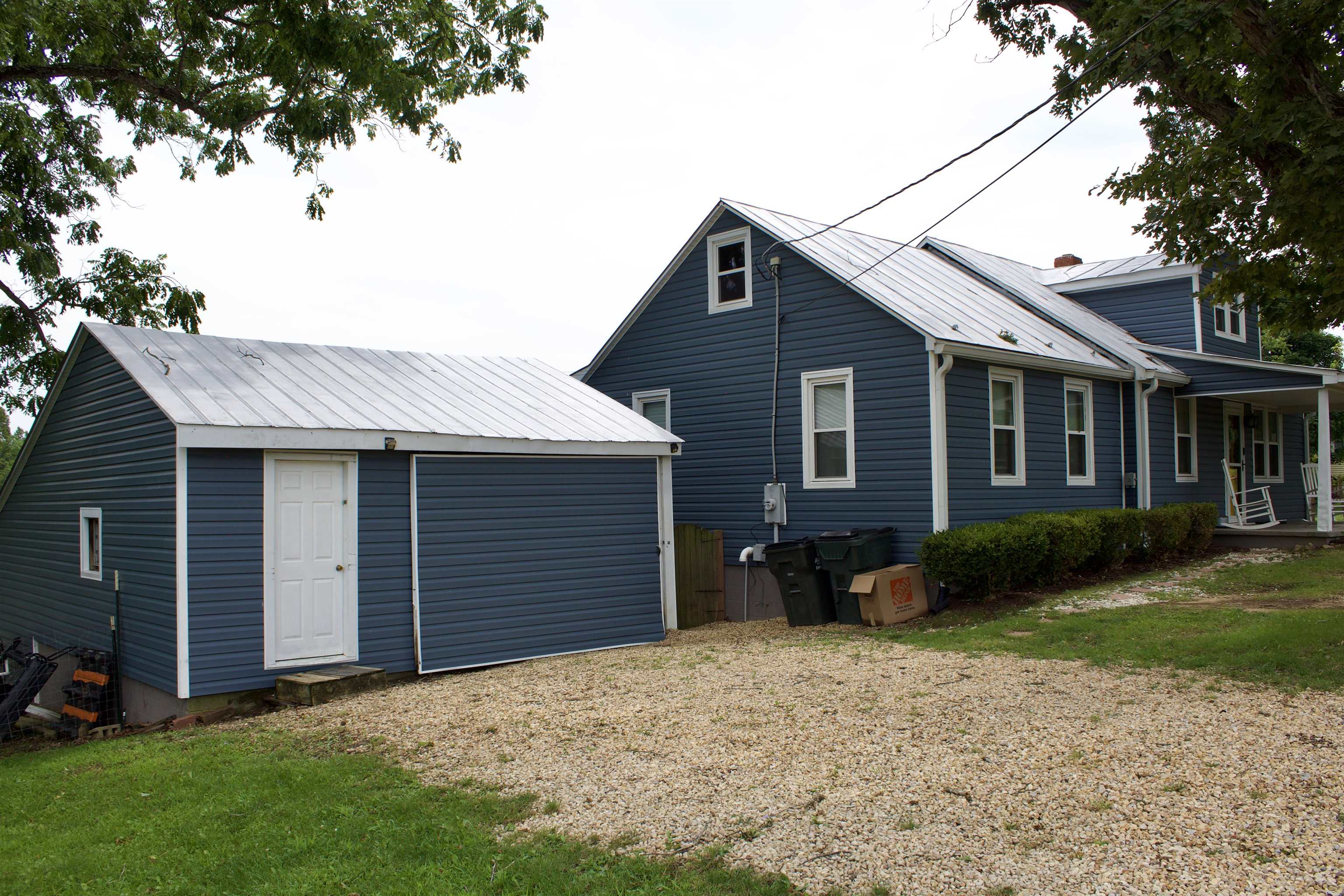 1062 COLD SPRINGS RD, STUARTS DRAFT, Virginia 24477, 3 Bedrooms Bedrooms, ,1 BathroomBathrooms,Residential,1062 COLD SPRINGS RD,680591 MLS # 680591 1062 COLD SPRINGS RD, STUARTS DRAFT, Virginia 24477, 3 Bedrooms Bedrooms, ,1 BathroomBathrooms,Residential,1062 COLD SPRINGS RD,680591 MLS # 680591