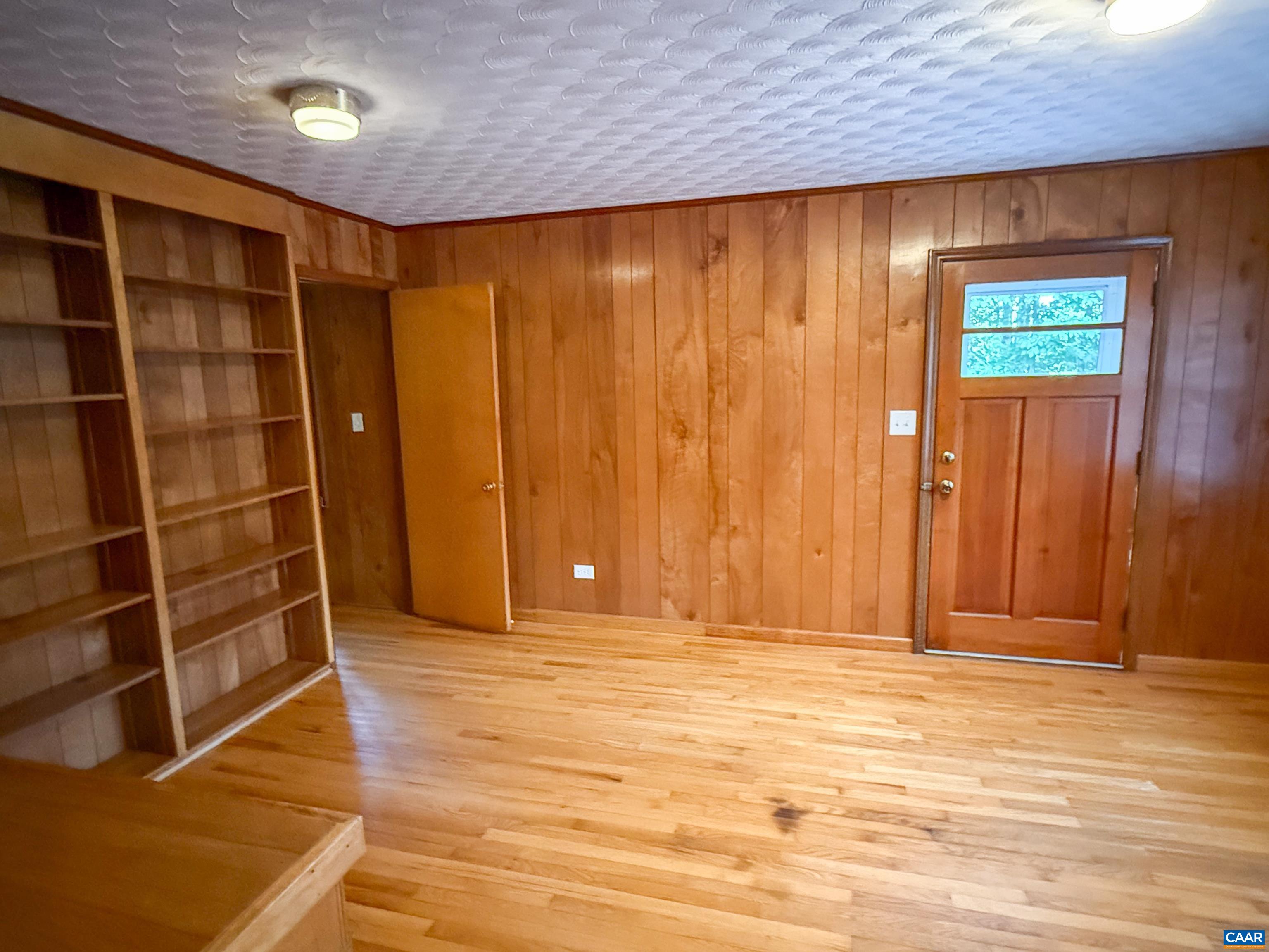521 COURTHOUSE RD, PALMYRA, Virginia 22963, 5 Bedrooms Bedrooms, ,2 BathroomsBathrooms,Residential,521 COURTHOUSE RD,680597 MLS # 680597