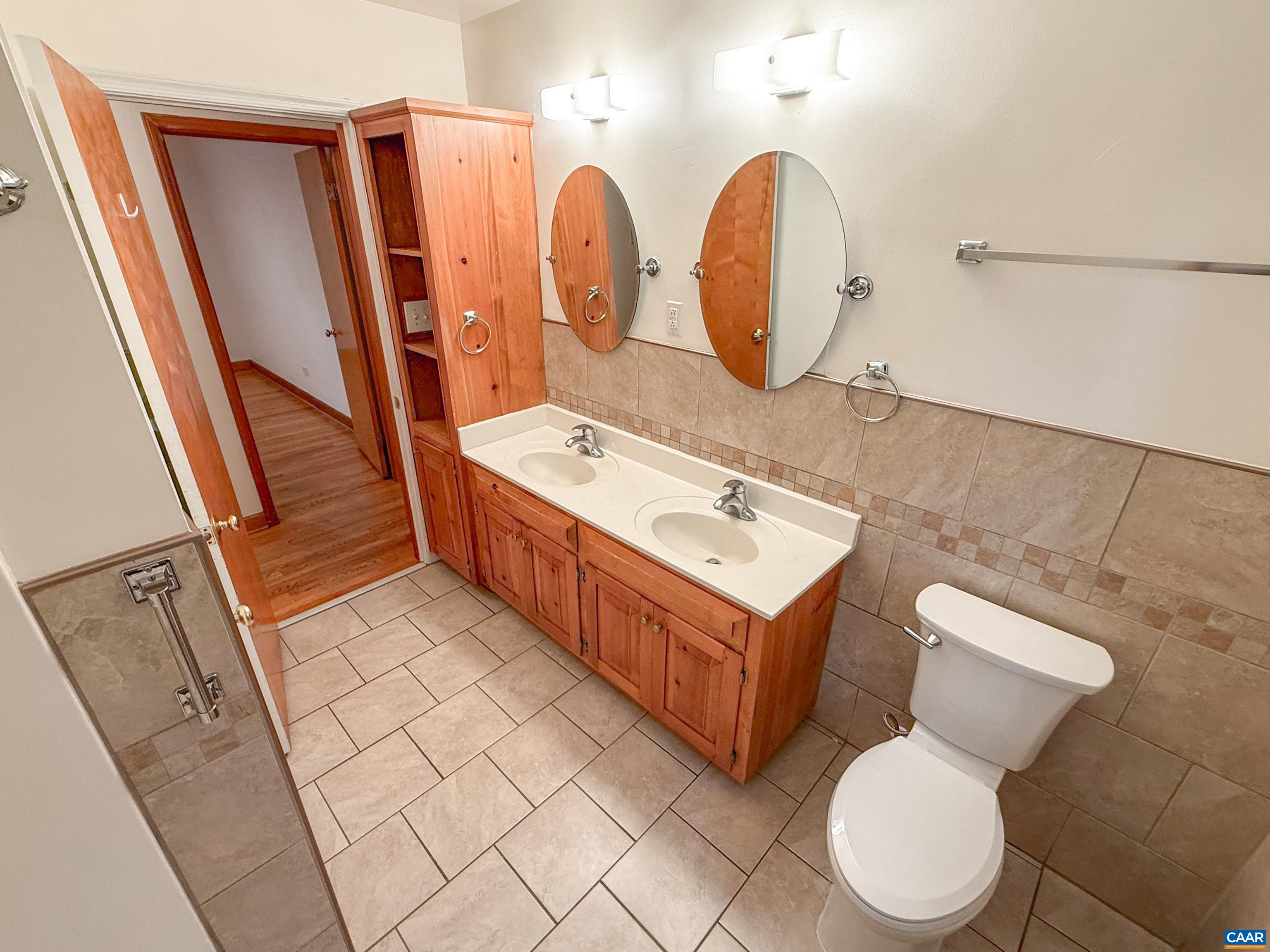 521 COURTHOUSE RD, PALMYRA, Virginia 22963, 5 Bedrooms Bedrooms, ,2 BathroomsBathrooms,Residential,521 COURTHOUSE RD,680597 MLS # 680597