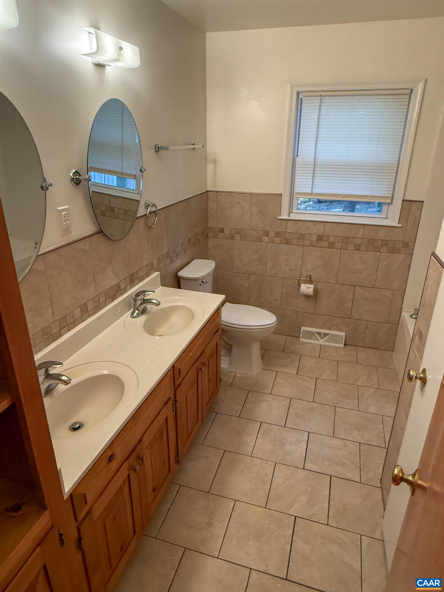 521 COURTHOUSE RD, PALMYRA, Virginia 22963, 5 Bedrooms Bedrooms, ,2 BathroomsBathrooms,Residential,521 COURTHOUSE RD,680597 MLS # 680597