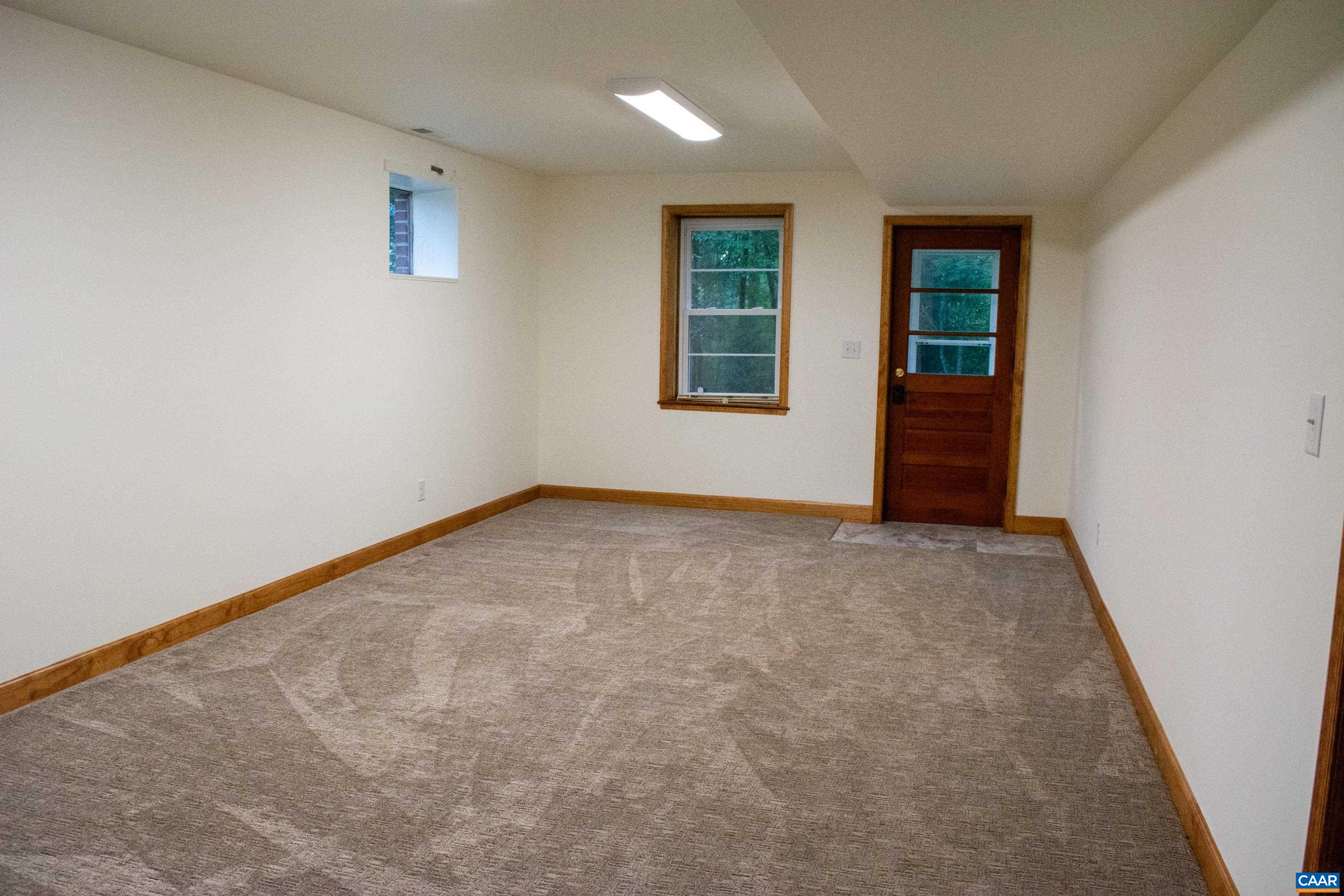 521 COURTHOUSE RD, PALMYRA, Virginia 22963, 5 Bedrooms Bedrooms, ,2 BathroomsBathrooms,Residential,521 COURTHOUSE RD,680597 MLS # 680597